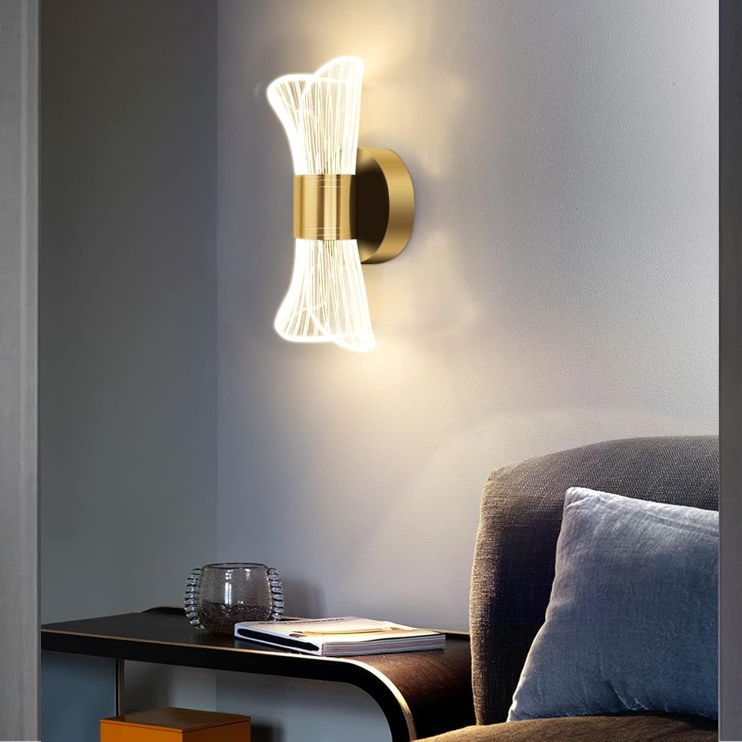 Kreatywna lampa ścienna LED do powieszenia na noc, światło trójkolorowe, złota podstawa, 22*8 cm, klosz akrylowy. - 5