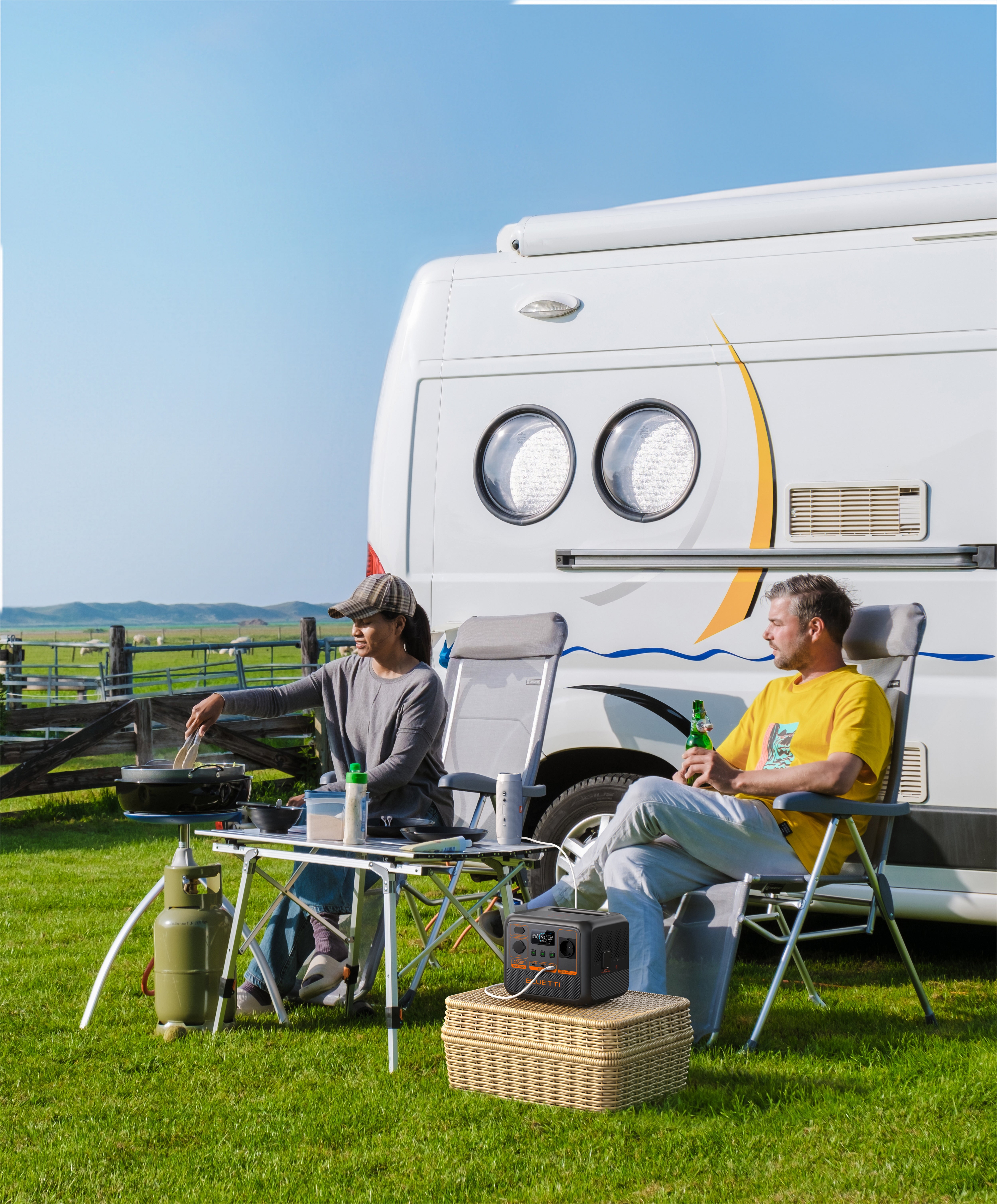 Kit BLUETTI Premium 50(AC50P) com Painel Solar 220 W - 504Wh, Gerador Solar 1x700W - 8