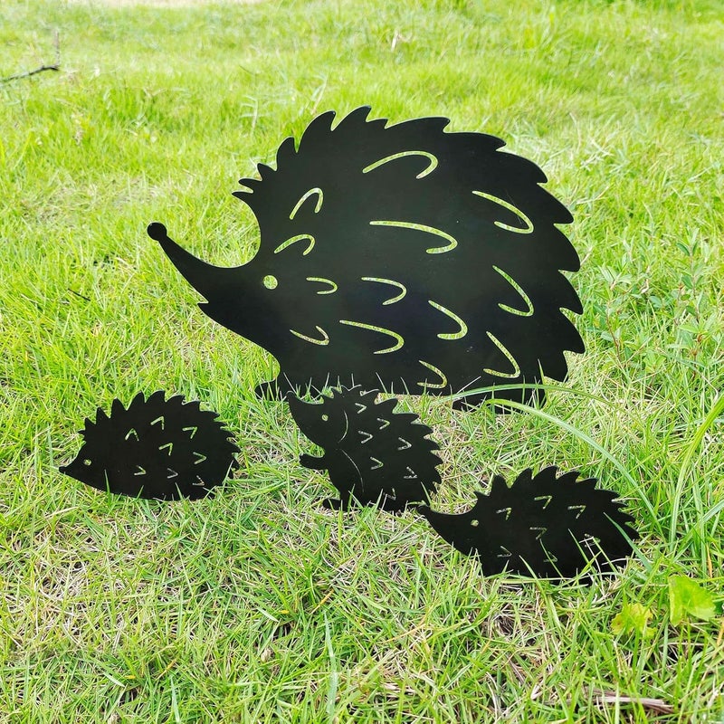 4 metalowe paliki ogrodowe w kształcie jeża – oryginalna dekoracja zewnętrzna, idealna do trawnika i ogrodu w kształcie zwierząt