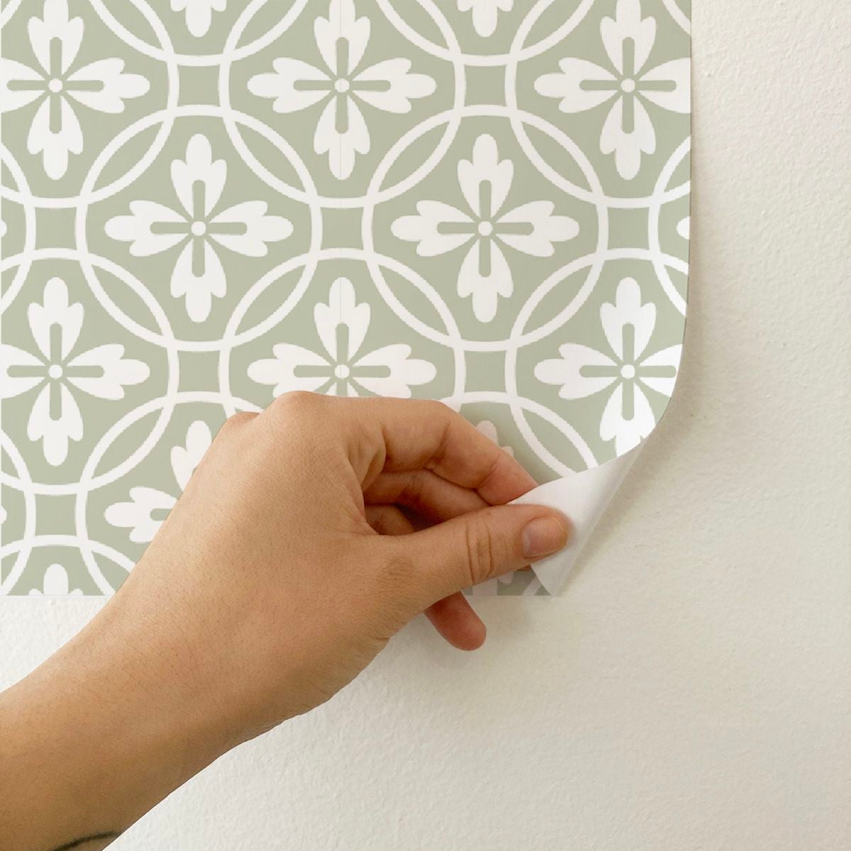 Papier peint adhésif vintage vert et blanc en vinyle lavable et amovible - 1 rouleau 50x300 cm - Decochic - 4