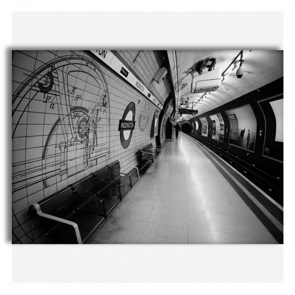 Metro w Londynie Paddington – obraz na płótnie na drewnianej ramie 140x100 cm