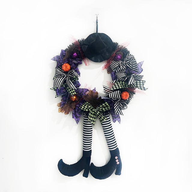 Decoraciones de corona de Halloween, guirnalda de decoración de hoja de arce de calabaza con pierna de bruja de Halloween para decoración de fiesta