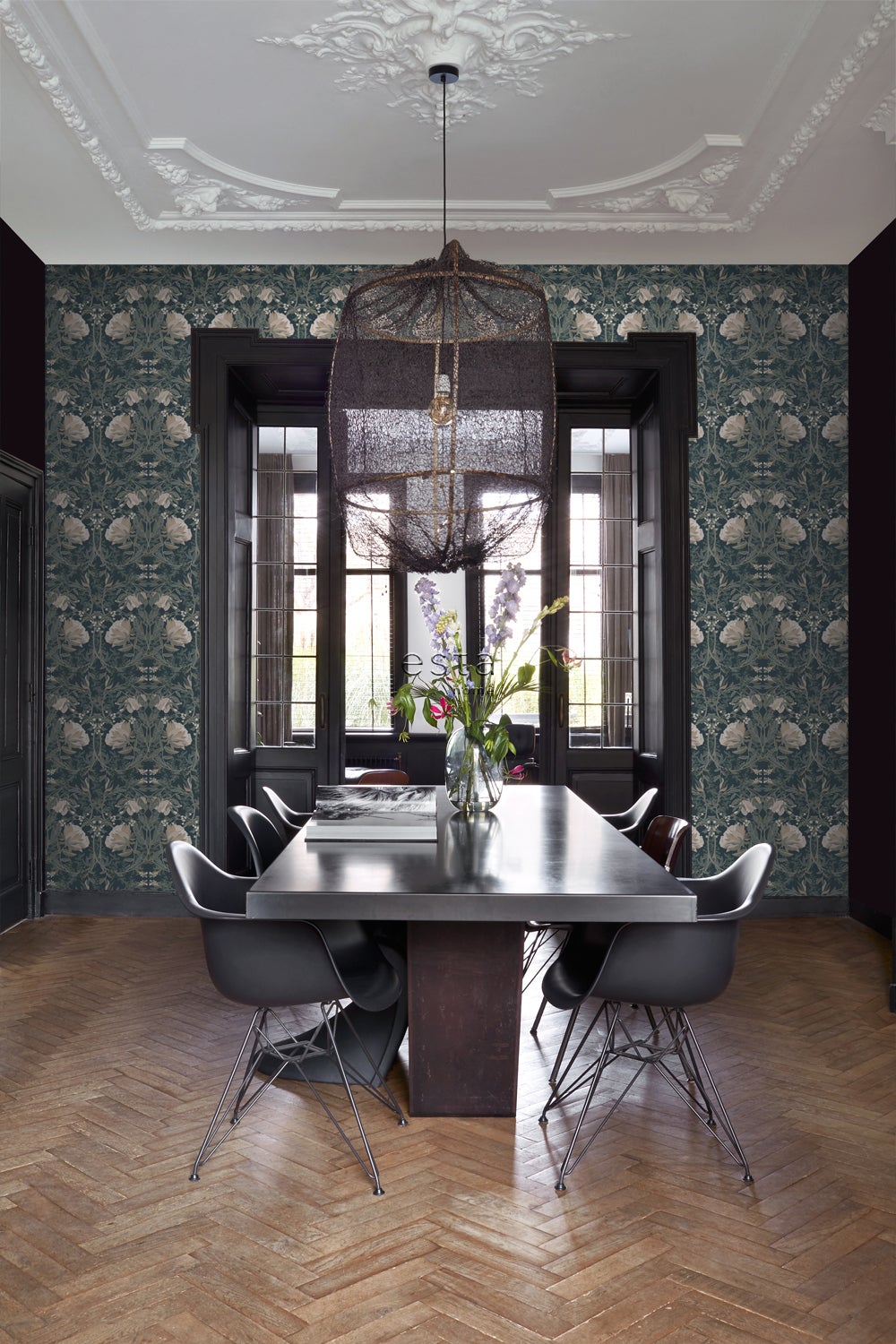 Papier peint fleurs vintage de style art nouveau bleu foncé - 53 cm x 10.05 m - ESTAhome - 4