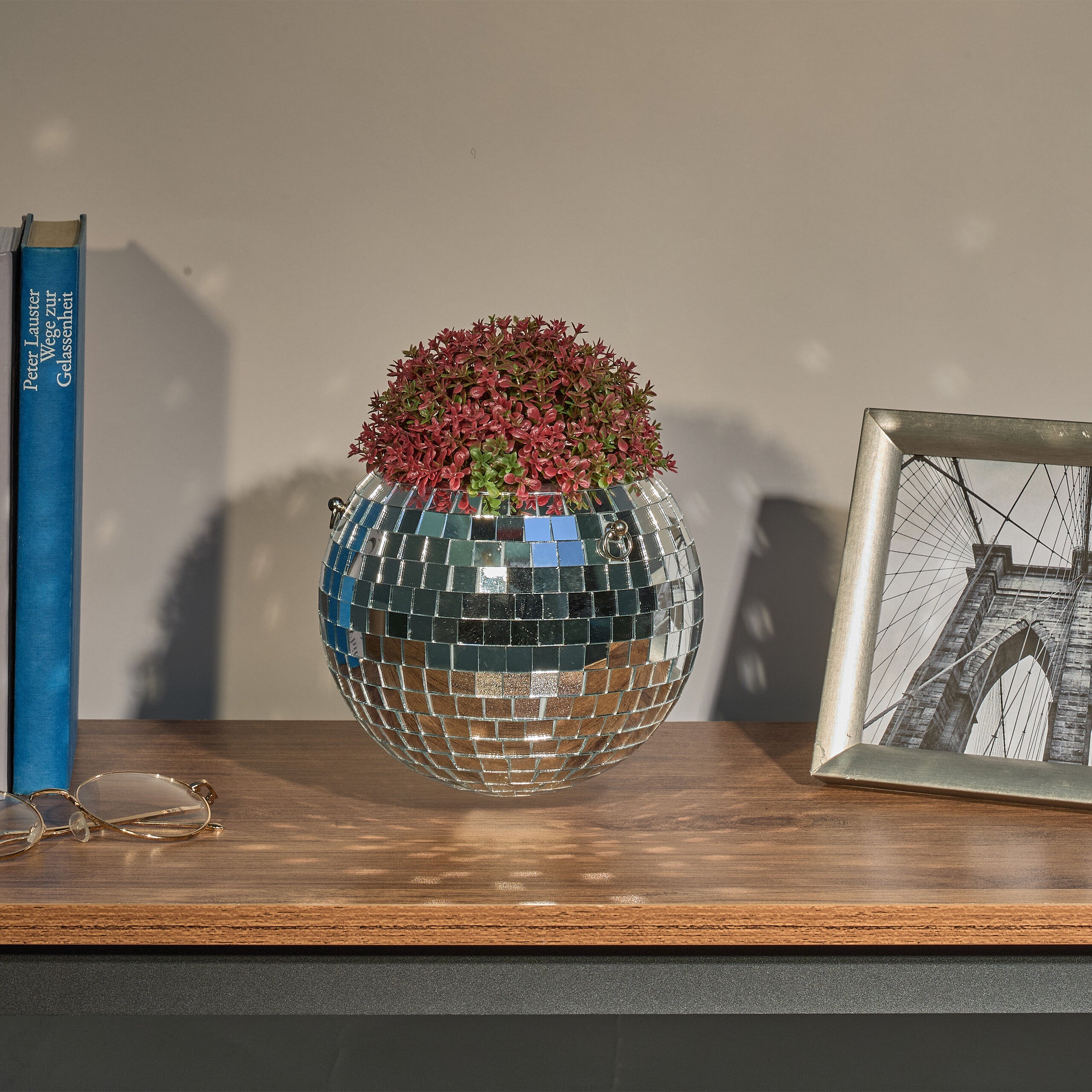 Pot de fleurs boule disco, à suspendre ou à poser, verre, H x D : 13 x 15 cm, plantes, argenté, Relaxdays - 5