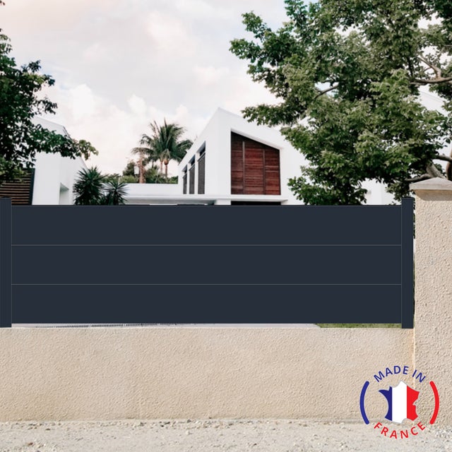 Recinzione in alluminio a 3 doghe, modello massiccio, in kit Dimensioni L.2107 mm (compresi i pali) X H.660 mm colori Grigio RAL 7016