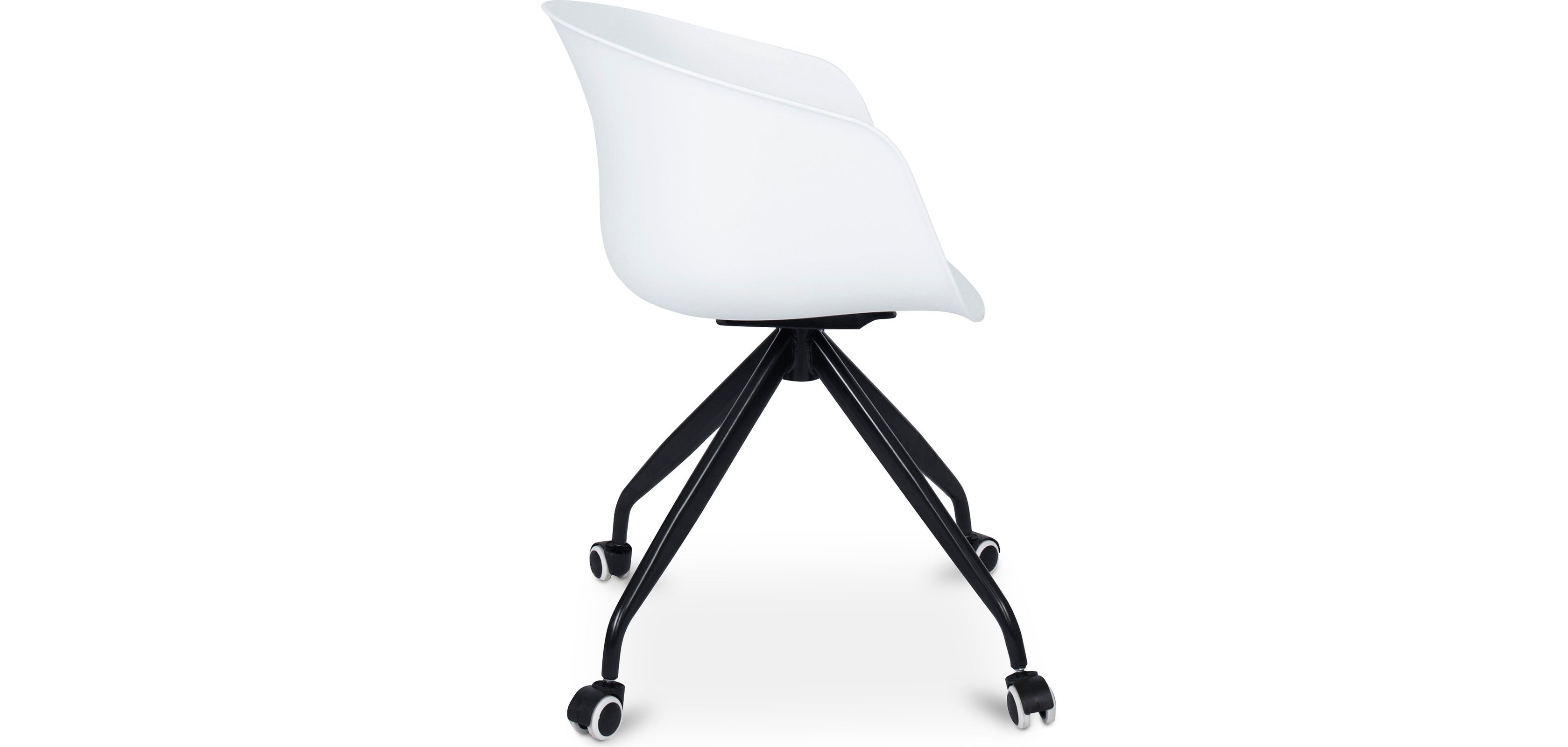 Silla de oficina de diseño con ruedas - 4