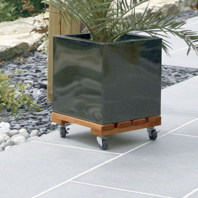 Support à roulettes bois carré 