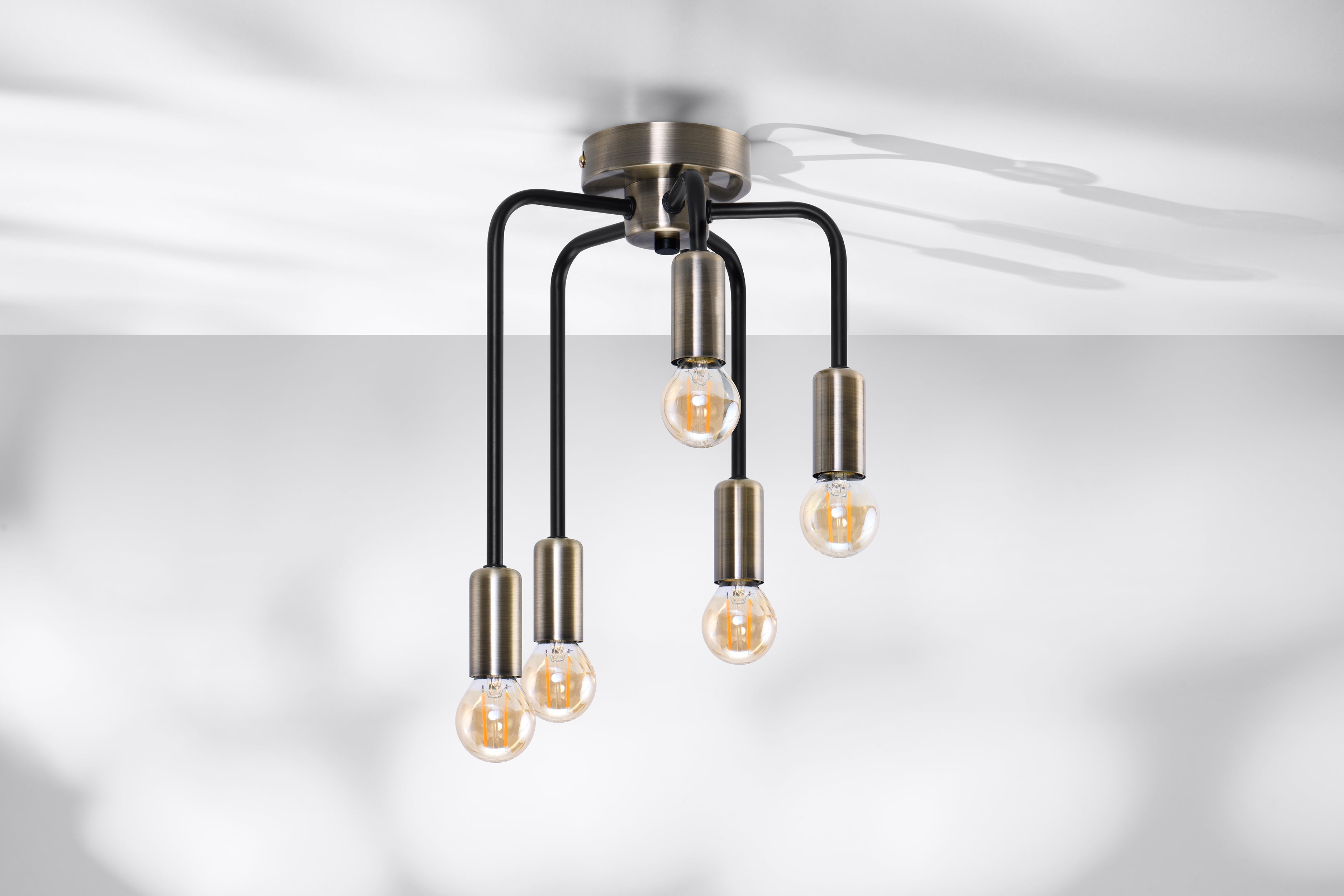 Lampa sufitowa ramiona różnej długości Saga mosiężno-złota 5xE14x40W metal wym:35x25,5x25,5cm IP20 Candellux - 3