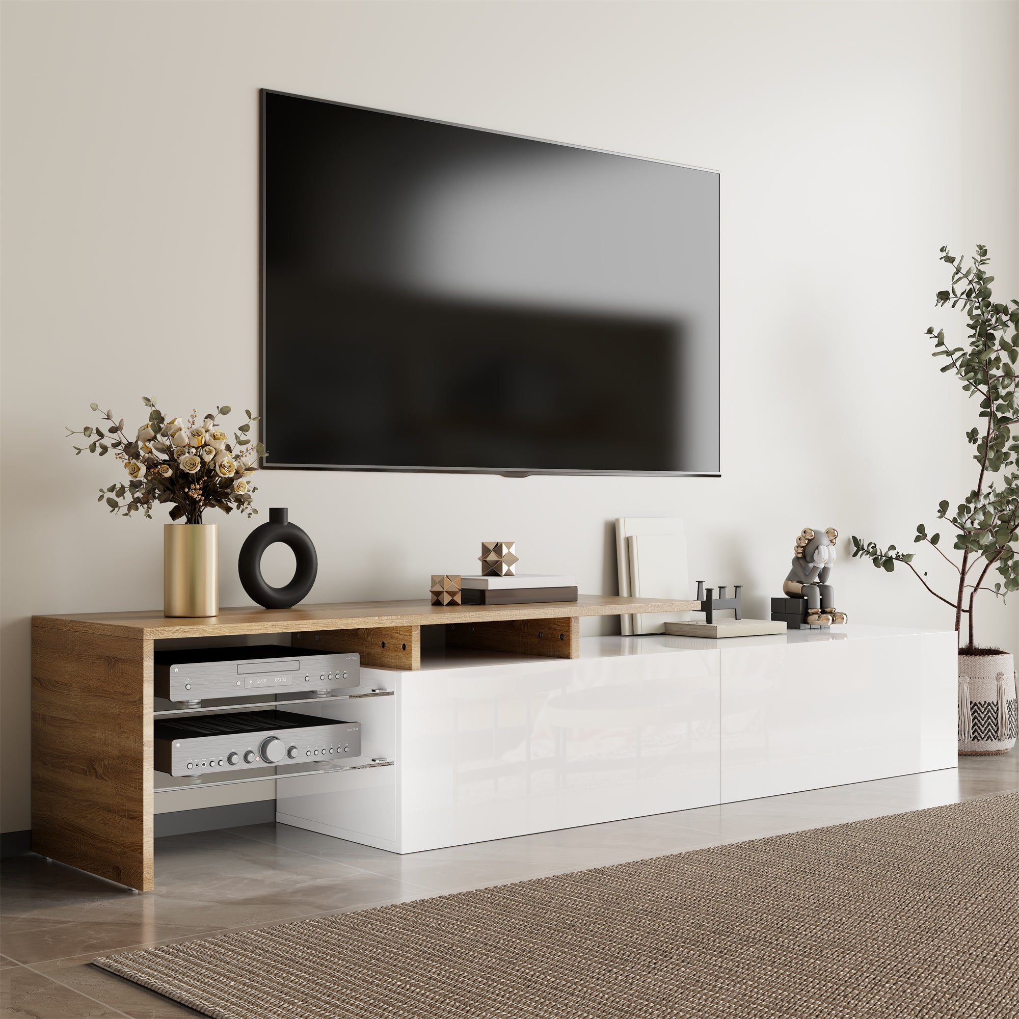 Nowoczesna szafa pod TV 170x33x33,5 cm - z oświetleniem LED - 2 szuflady - półki szklane - wykończenie drewnopodobne - biały + naturalny