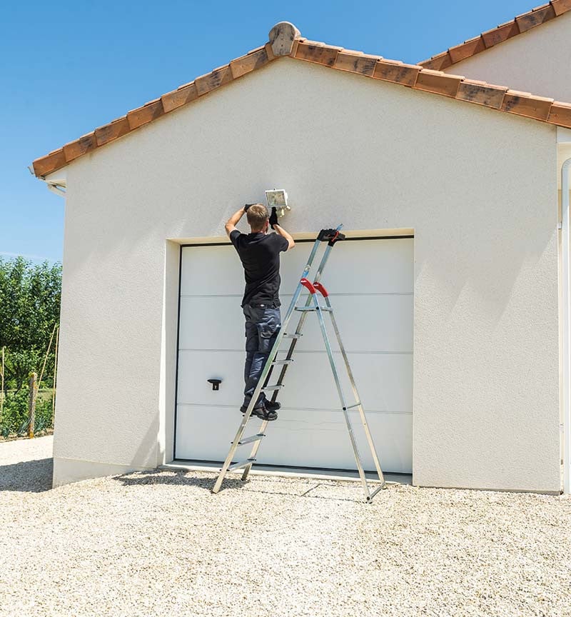 Escabeau sécurisé pliable en aluminium 7 marches ultra léger Hailo L60 - 2