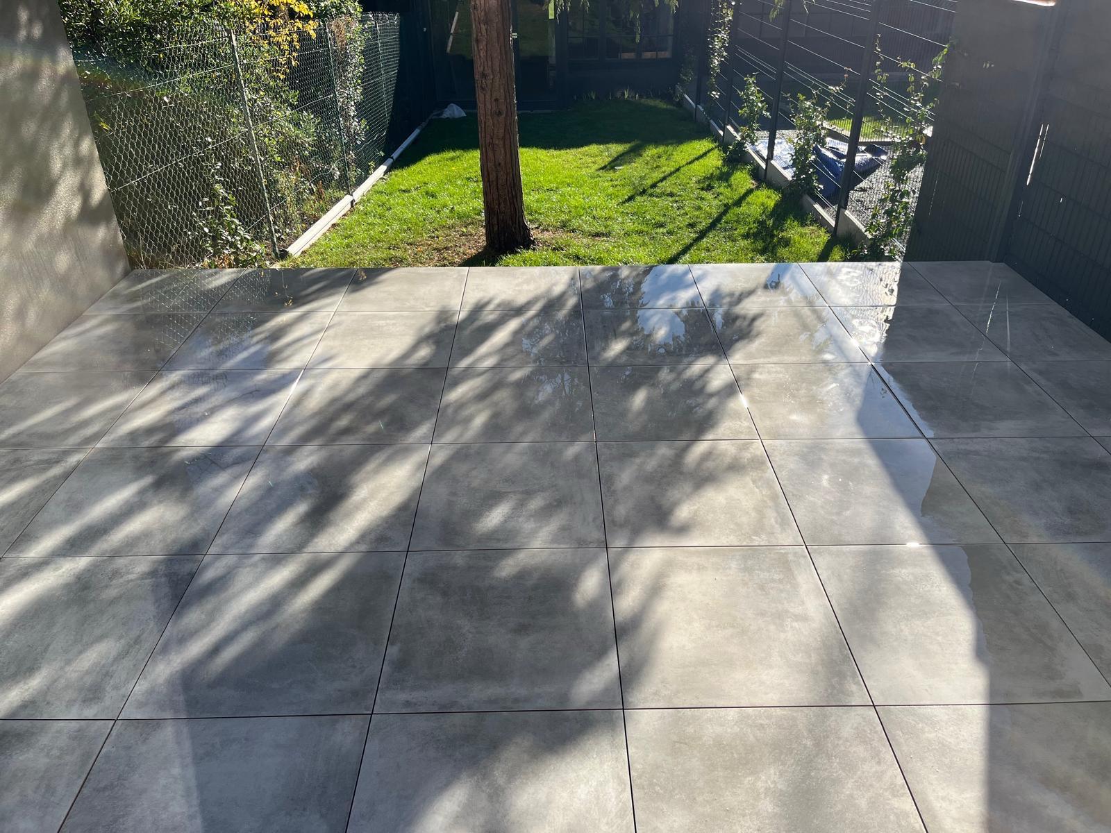 Dalle extérieure GRISE l.60xL.60 cm - Epaisseur 20 mm - 10