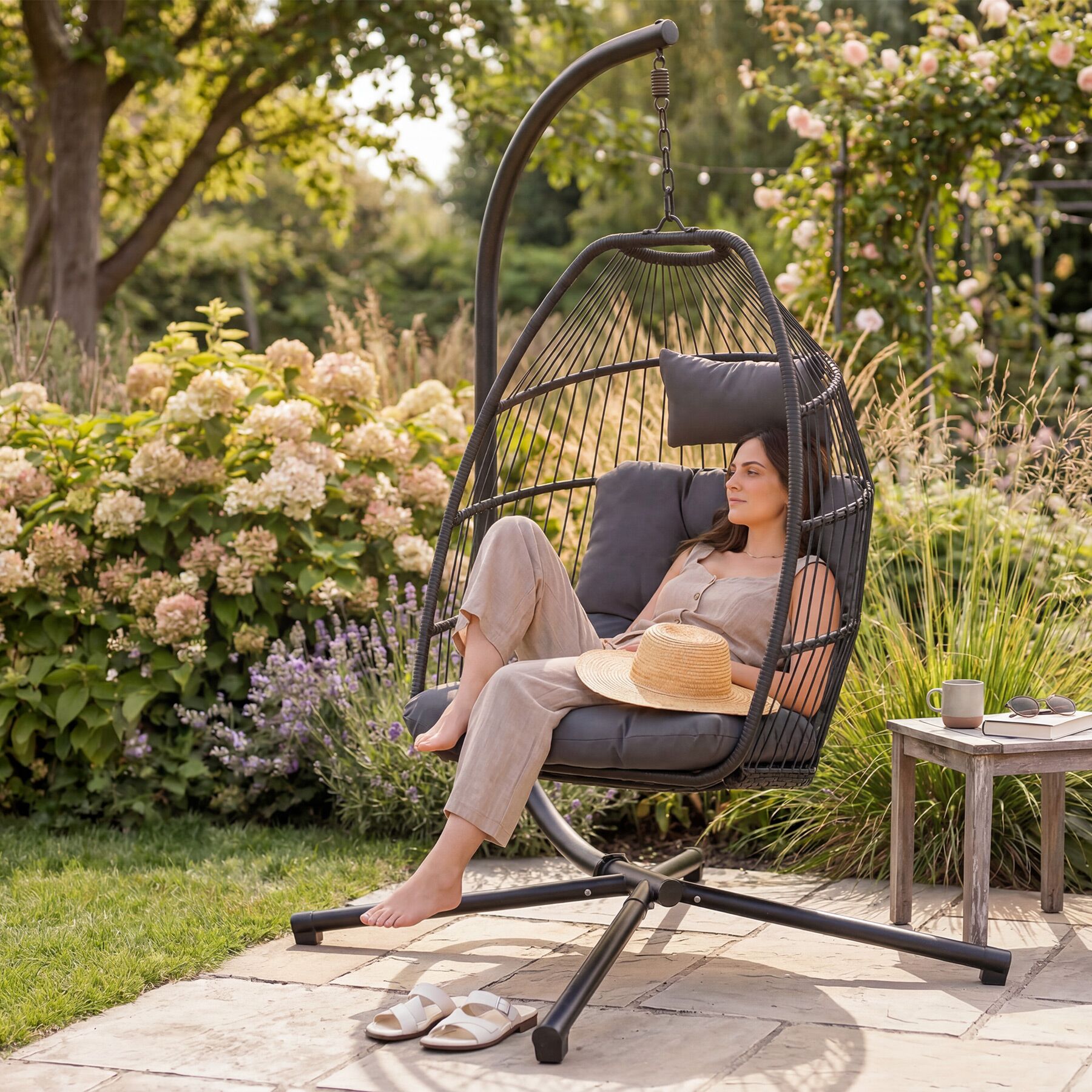 Fauteuil suspendu avec structure et en acier, pliable, pivotant, coussin épais amovible, gris foncé TECTAKE - 3