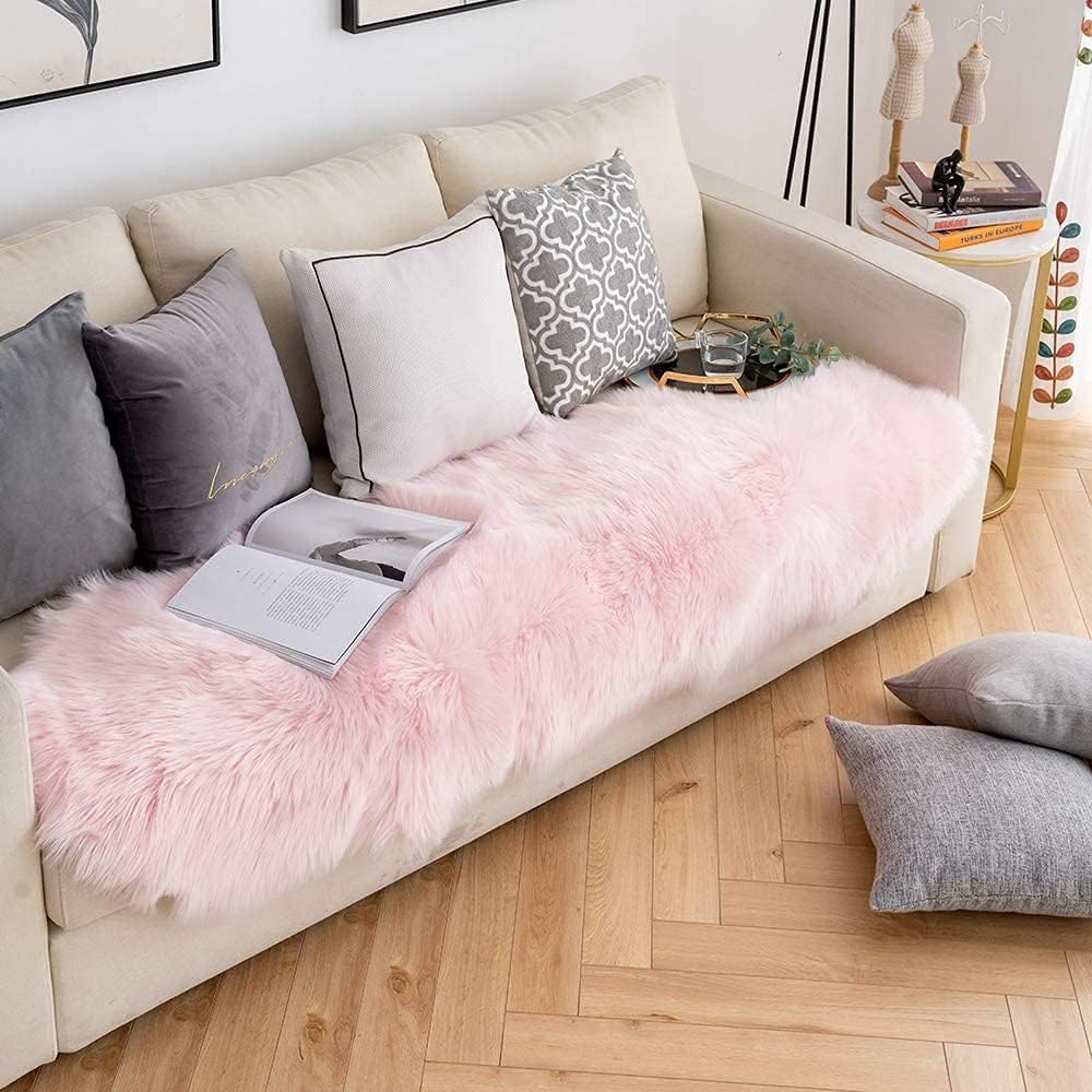 Tapis en fausse peau de mouton, doux et moelleux, lavable, antidérapant, pour chaises, lits, canapés et sols (rose, 60 x 150 cm) - 2