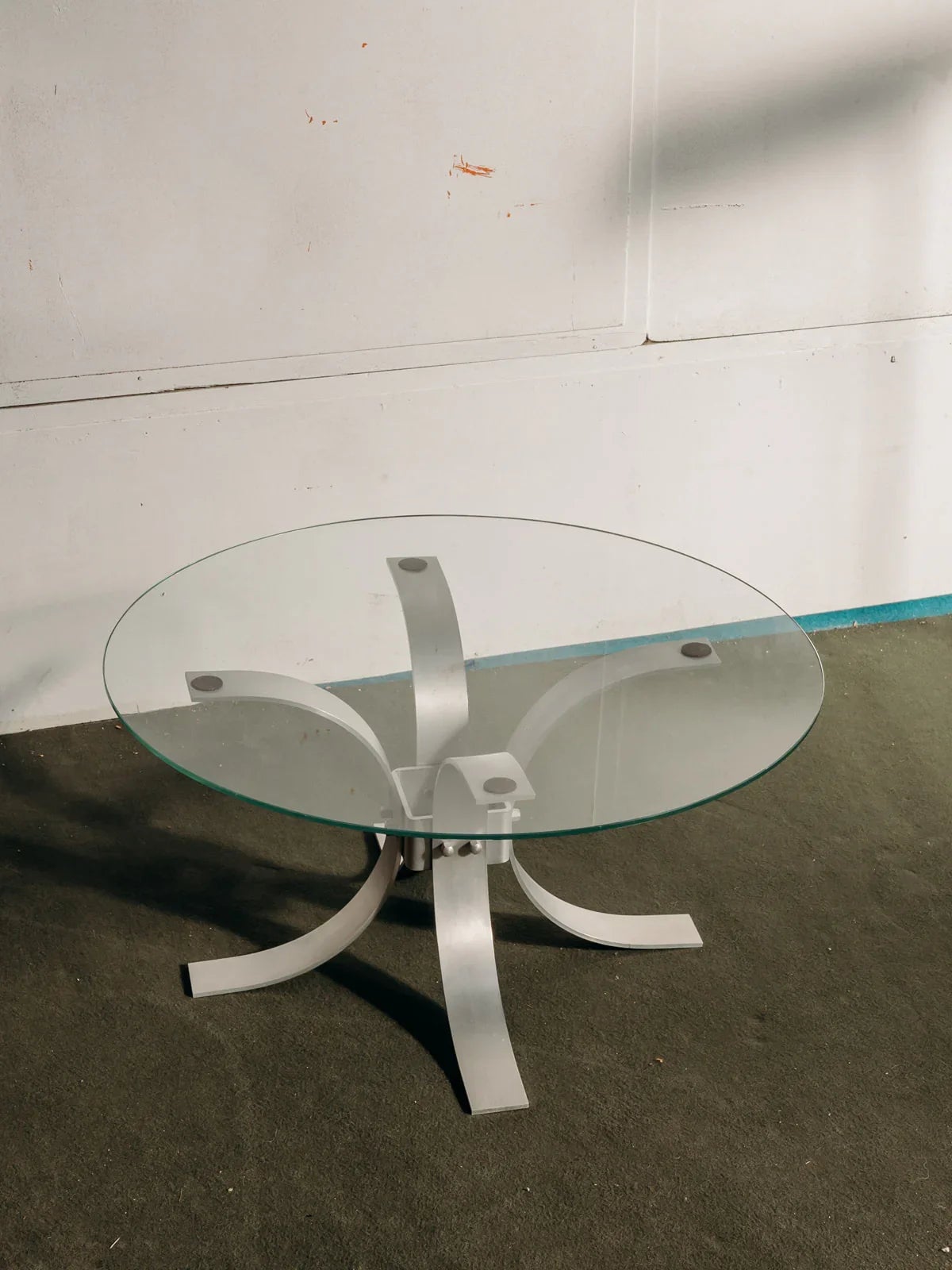 Table basse ronde en verre Donna N°504 - Bon état - 8