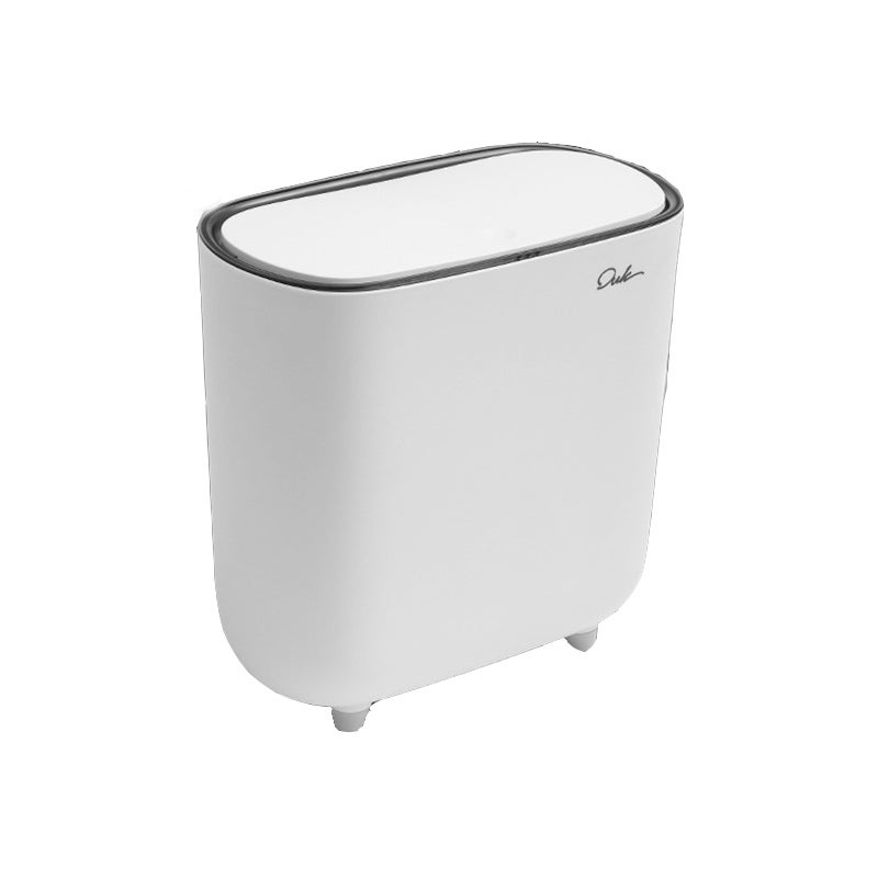 Plastikowy kosznik na śmieci z pokrywą do kuchni, łazienki, biura, przestrzeni otwartych