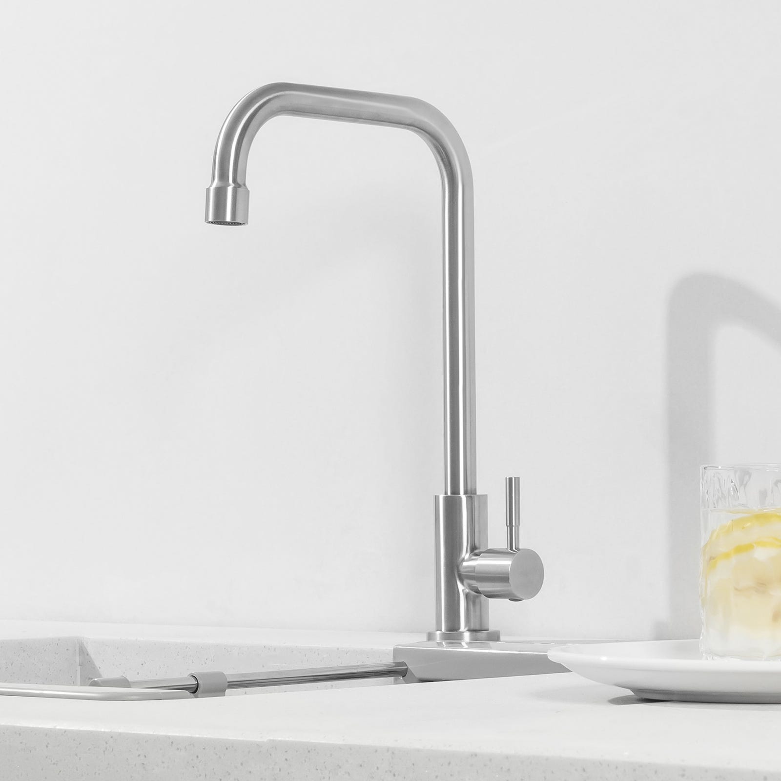 Llave única de agua fría para cocina, giratoria 360°, monomando