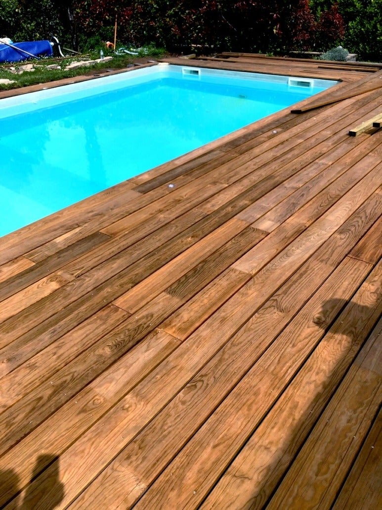Kit terrasse 10m² en lame PIN DES LANDES SANS NŒUDS 28X160 avec Lambourde, vis, cale de ventilation, plot pvc et Bande bitumineuse - 2