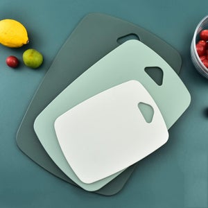Set di Quattro Coltelli da Cucina in Plastica con Manico Appuntito, Utensili da