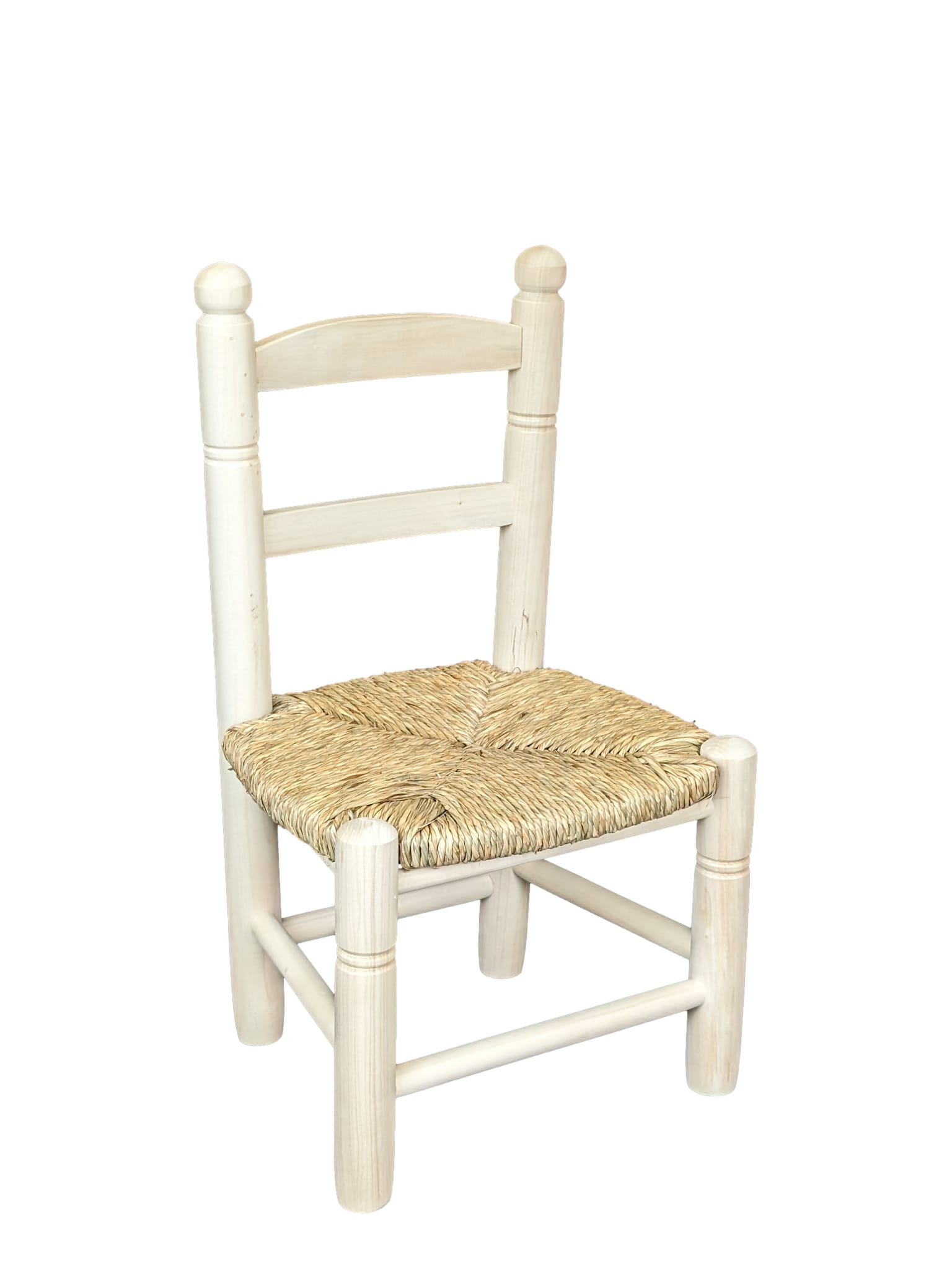 Silla infantil asiento de enea. en madera de chopo macizo, crudo, para pintar. medidas (ancho/fondo/alto): 35*27*60 cms.