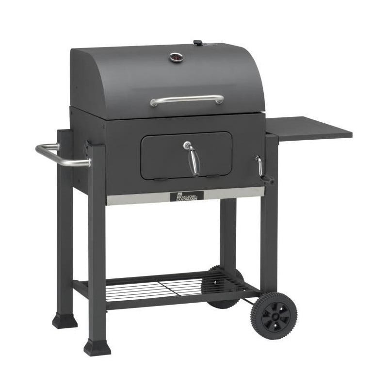 Grillchef Barrel 11531 - Barbecue a carbonella con coperchio, con ruote e 2 ripiani, 71 x 35 cm, per circa 10 persone Grillchef Barrel 11531 - Barbecue a carbonella con coperchio, con ruote e 2 ripiani, 71 x 35 cm, per circa 10 persone