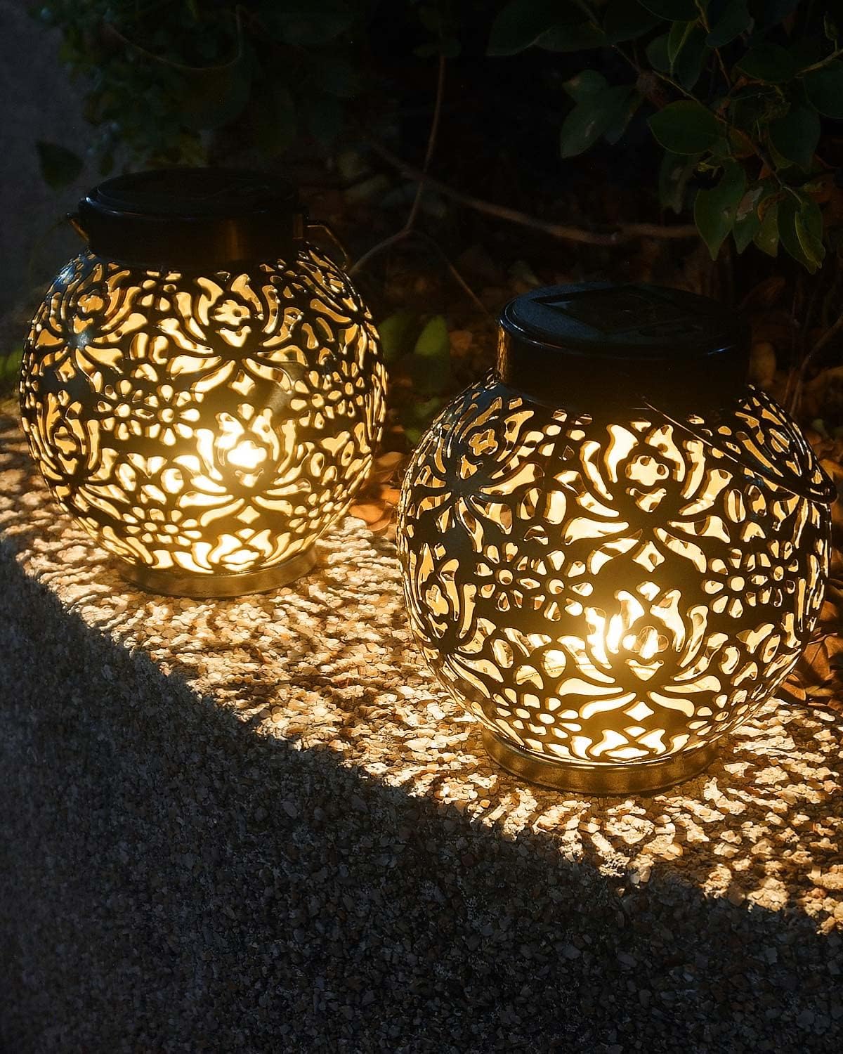 Zewnętrzne lampy solarne wodoodporne emitujące ciepłe białe światło z motywem piwonii metalowa lampa solarna ogrodu zewnątrz zewnętrzna postawienia