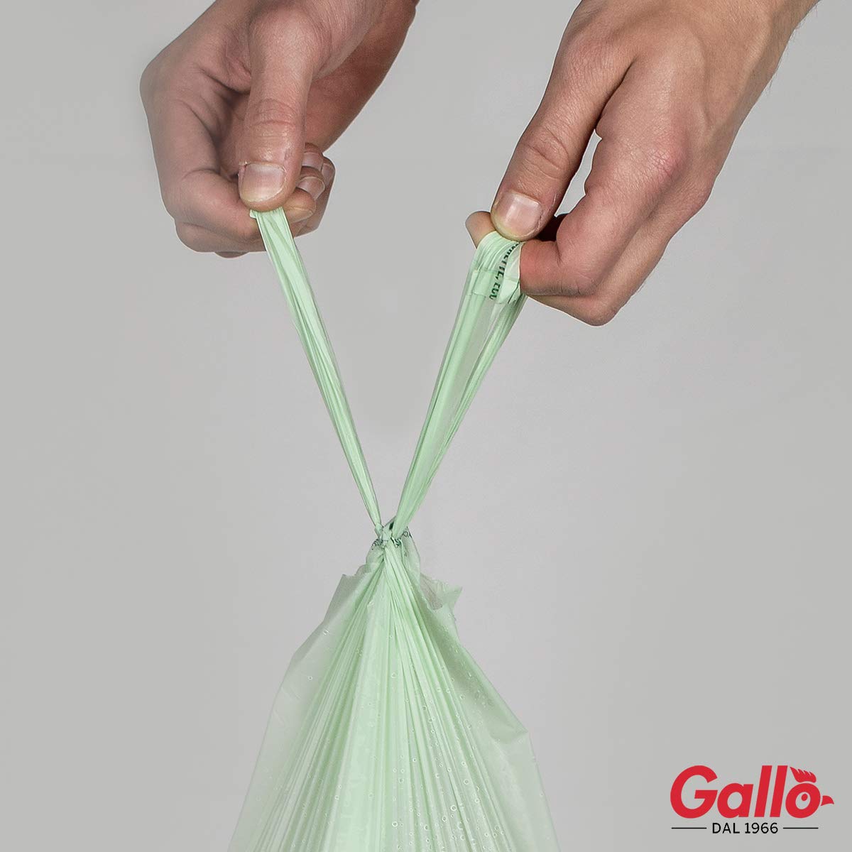 Gallo, 45 Sacchetti biodegradabili e Resistenti, Chiusura con Manici, 43x50cm, 12 Litri - 4