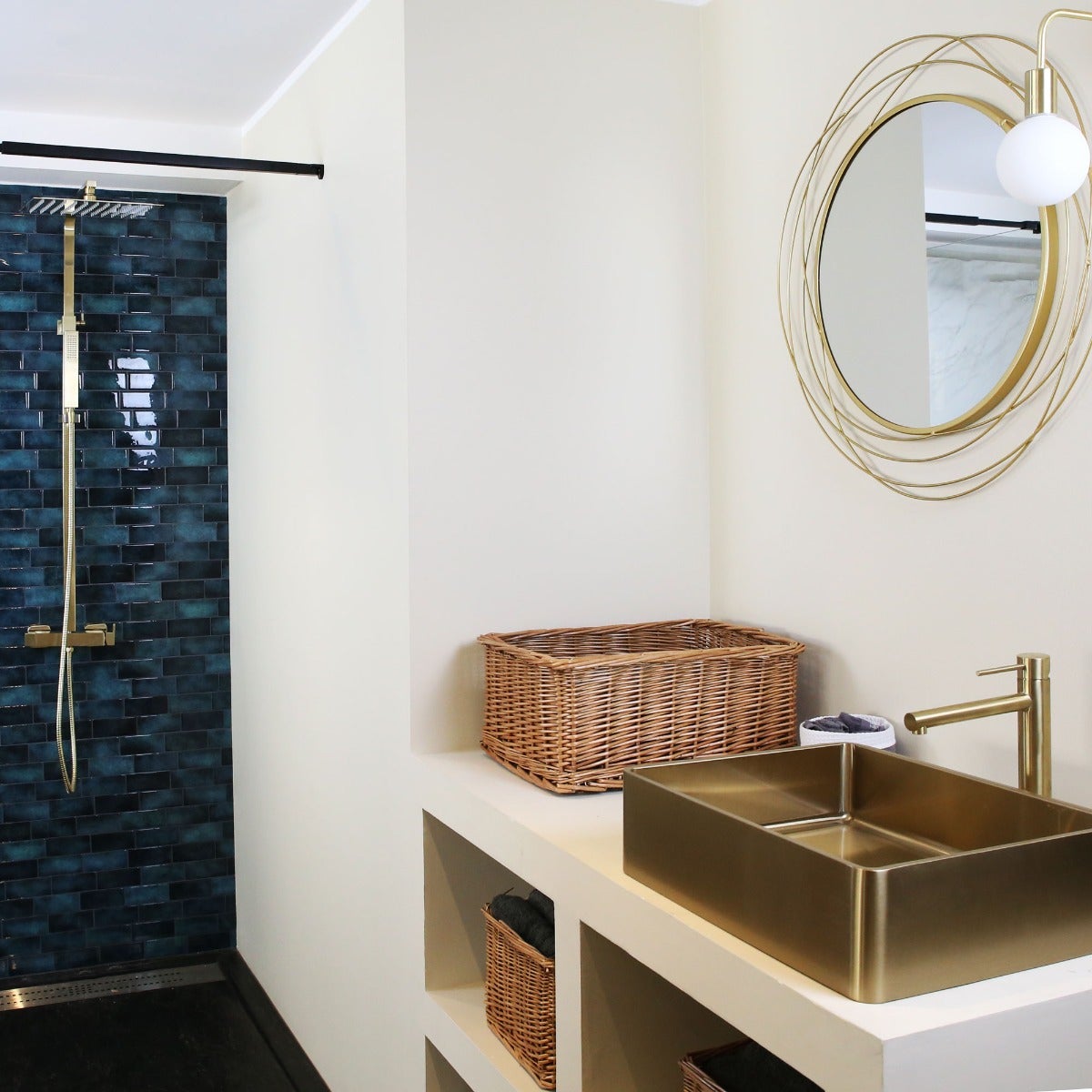 Square II colonne de douche carrée mécanique or brossé - 5