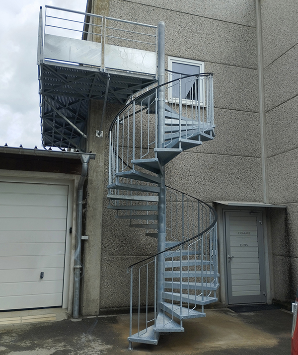 Escalier industriel hélicoïdal 20 marches - Hauteur à franchir 3,90m - HELI200-390-20-GA - 5