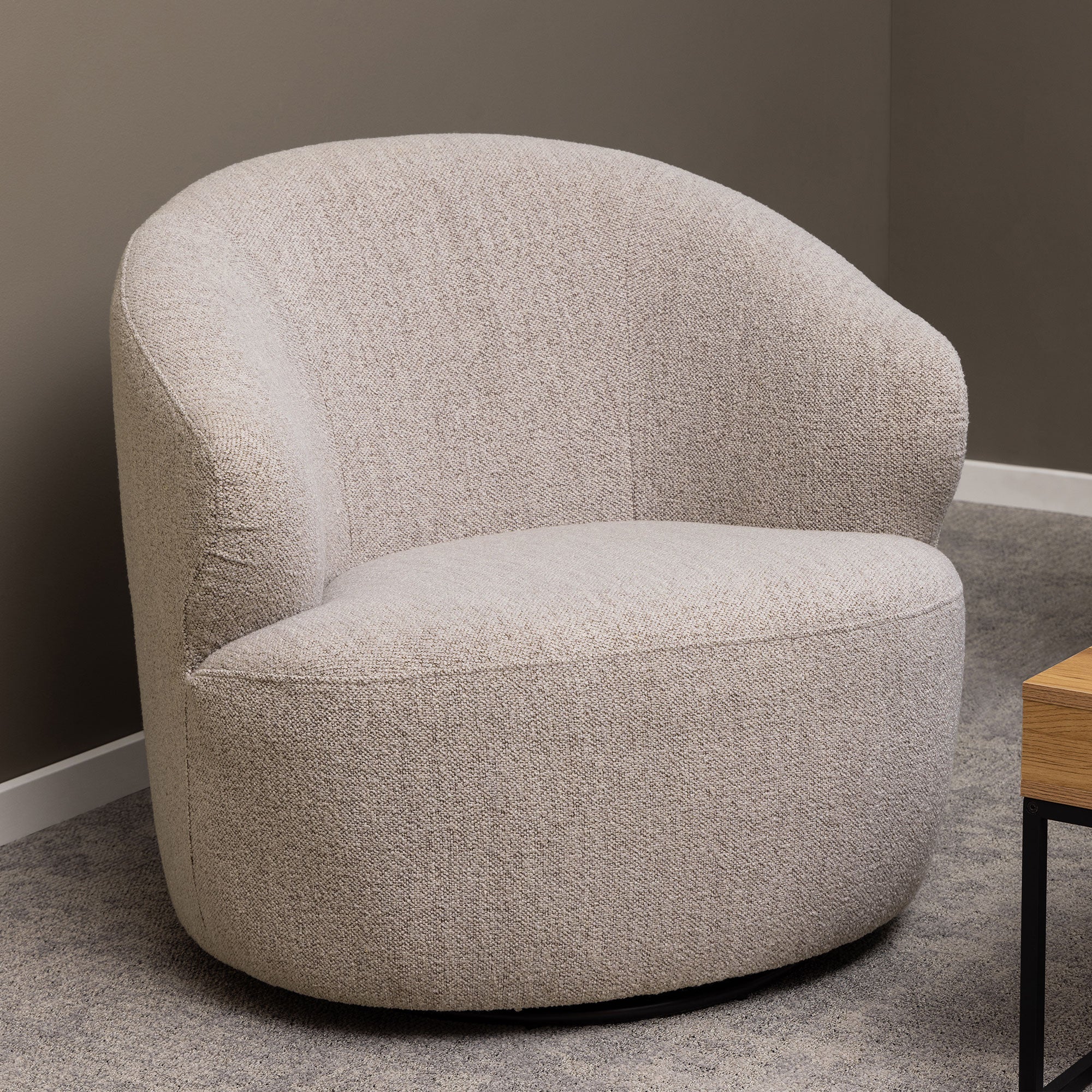 Fauteuil arrondi tissu bouclette milano Couleur crème Sweeek | La Redoute