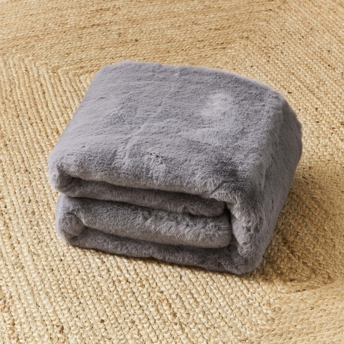 Plaid fausse fourrure 130x150 cm - 2