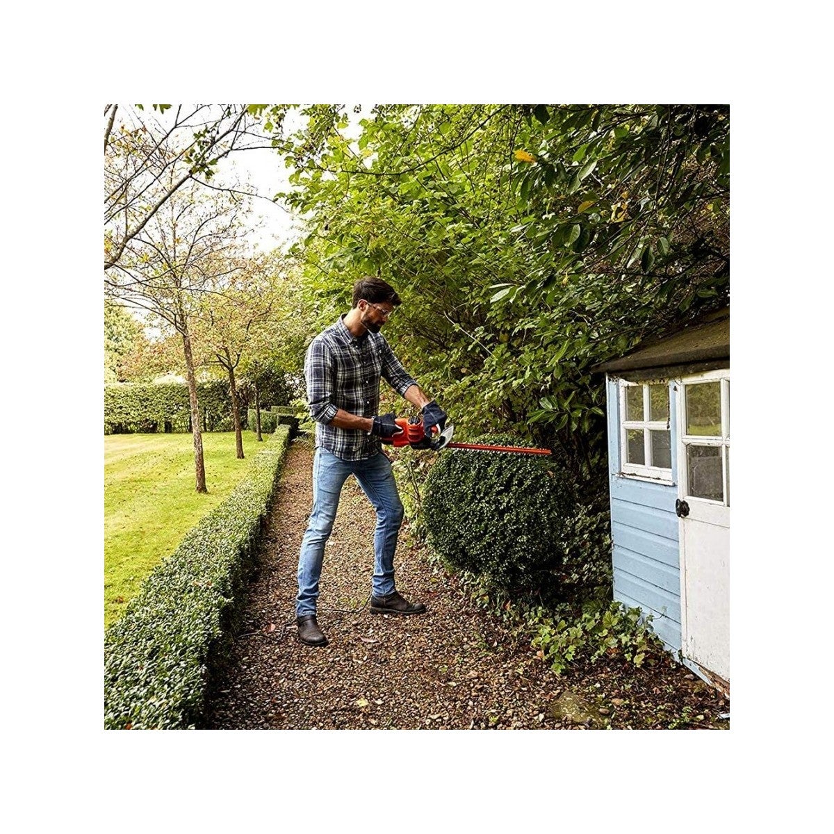 Taille-haie électrique Black & Decker 420 W, lame de 45 cm, capacité de 16 mm, compact - 3