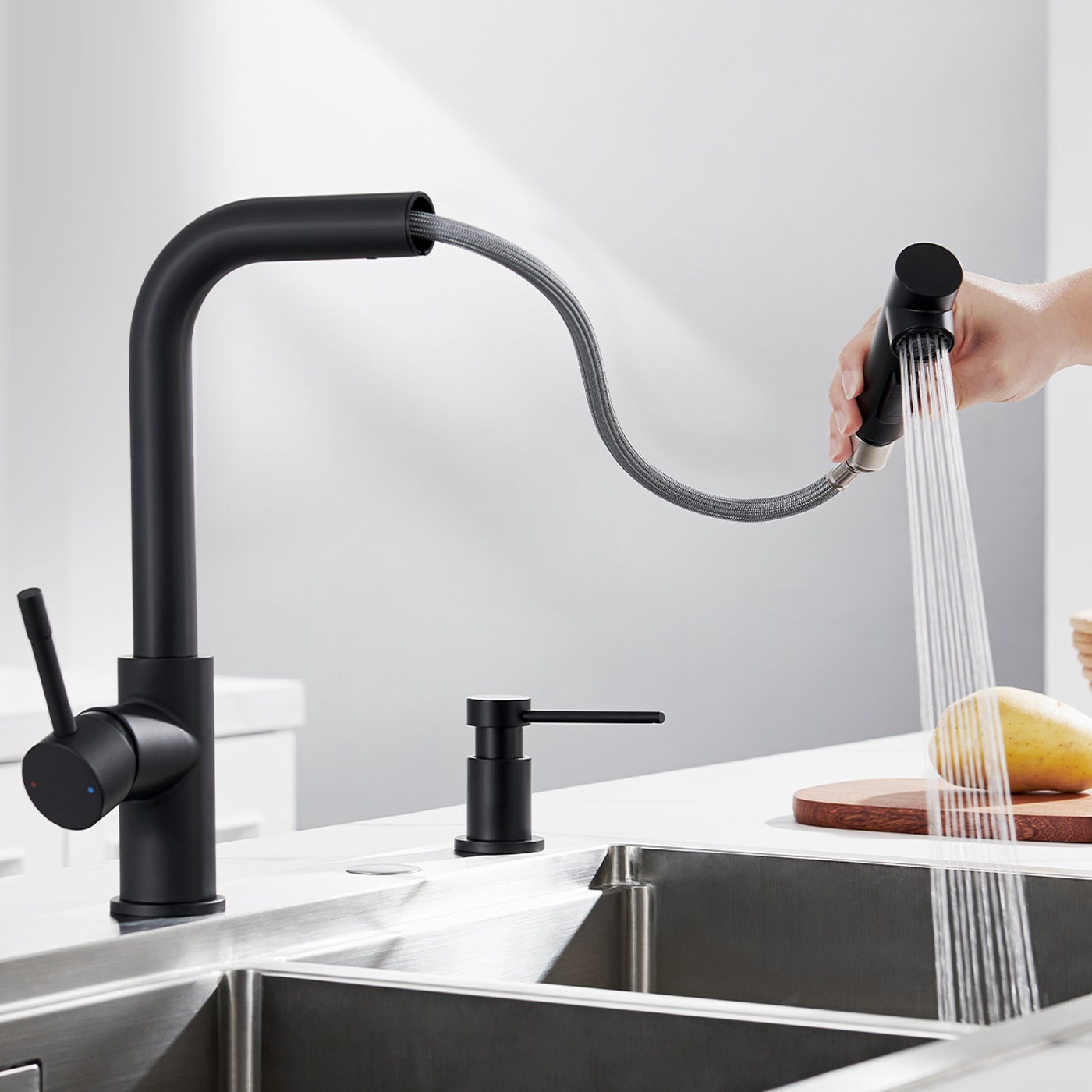 Testina Rubinetto Estraibile A Cascata | Argento/nero Per Tubi G1/2" | Per Cucina E Bagno | Pratica E Universale