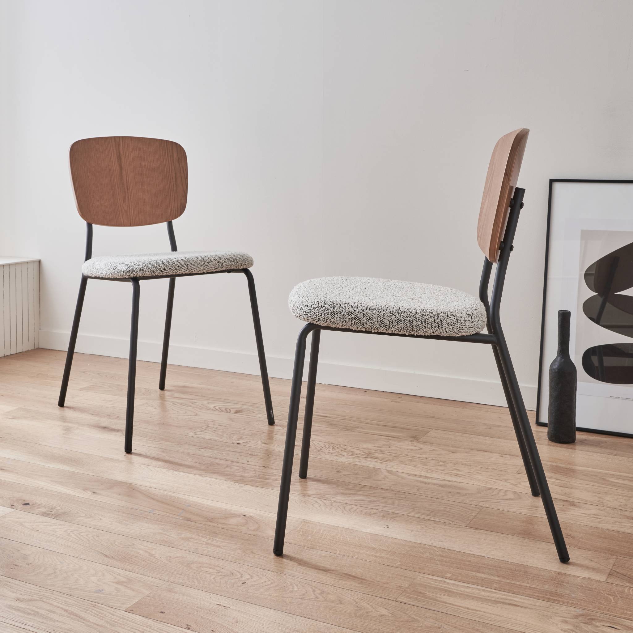 Set 2 Sedie Da Pranzo Moderne In Bouclé Bianco – Schienale Curvo E Gambe In Metallo – Per Soggiorno E Cucina