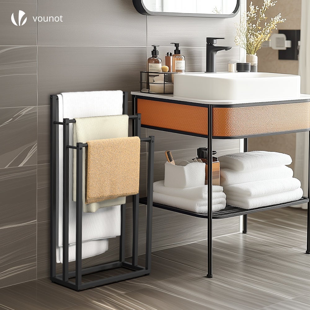 VOUNOT® Porta Asciugamani Bagno da Terra, Portasciugamani Autoportante in Metallo con 3 Bracci, Organizzatore per Bagno, 45x22x86 cm, Nero - 2