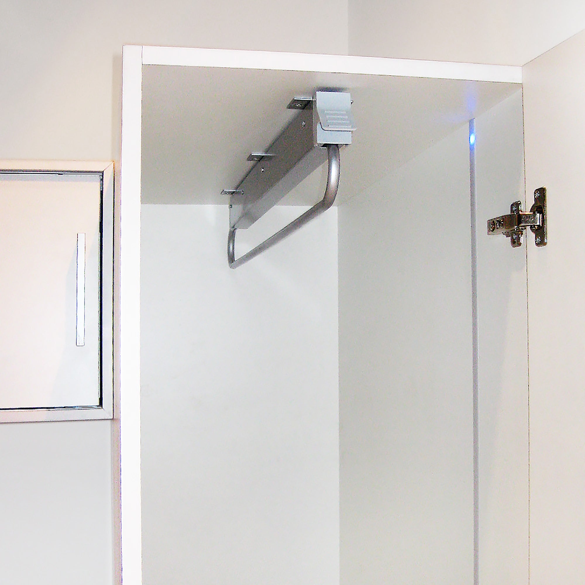 Hettich Quadro Armario Perchero Extensible, Plata Lacado, 9136280
