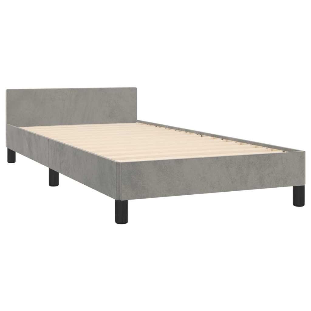 Cadre de lit sans matelas gris clair 100 x 200 cm en velours - 5