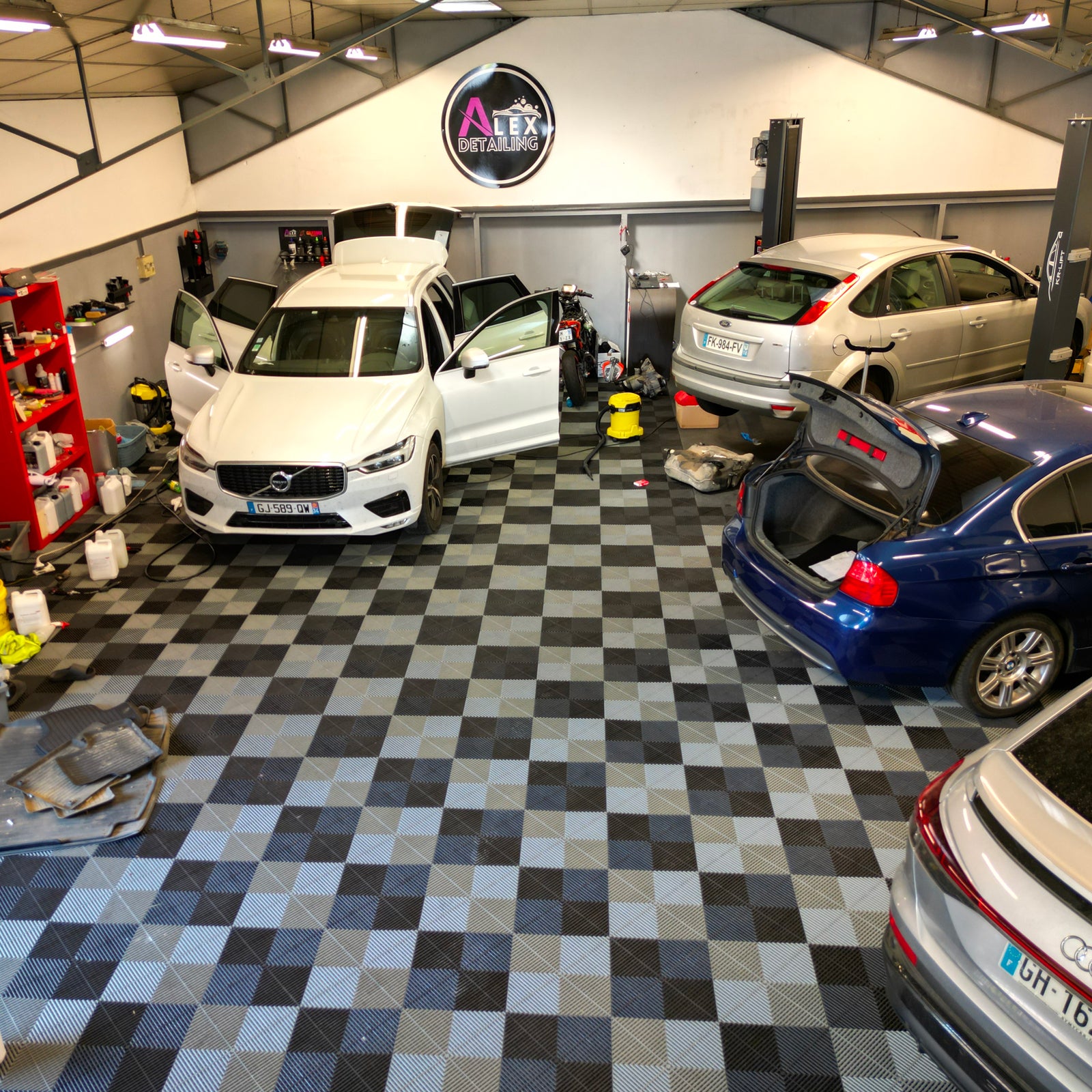 Lot de 1 m² - MOSAIK AERO Dalles clipsables ajourées pour Garage-Atelier-Showroom - Noir - 9