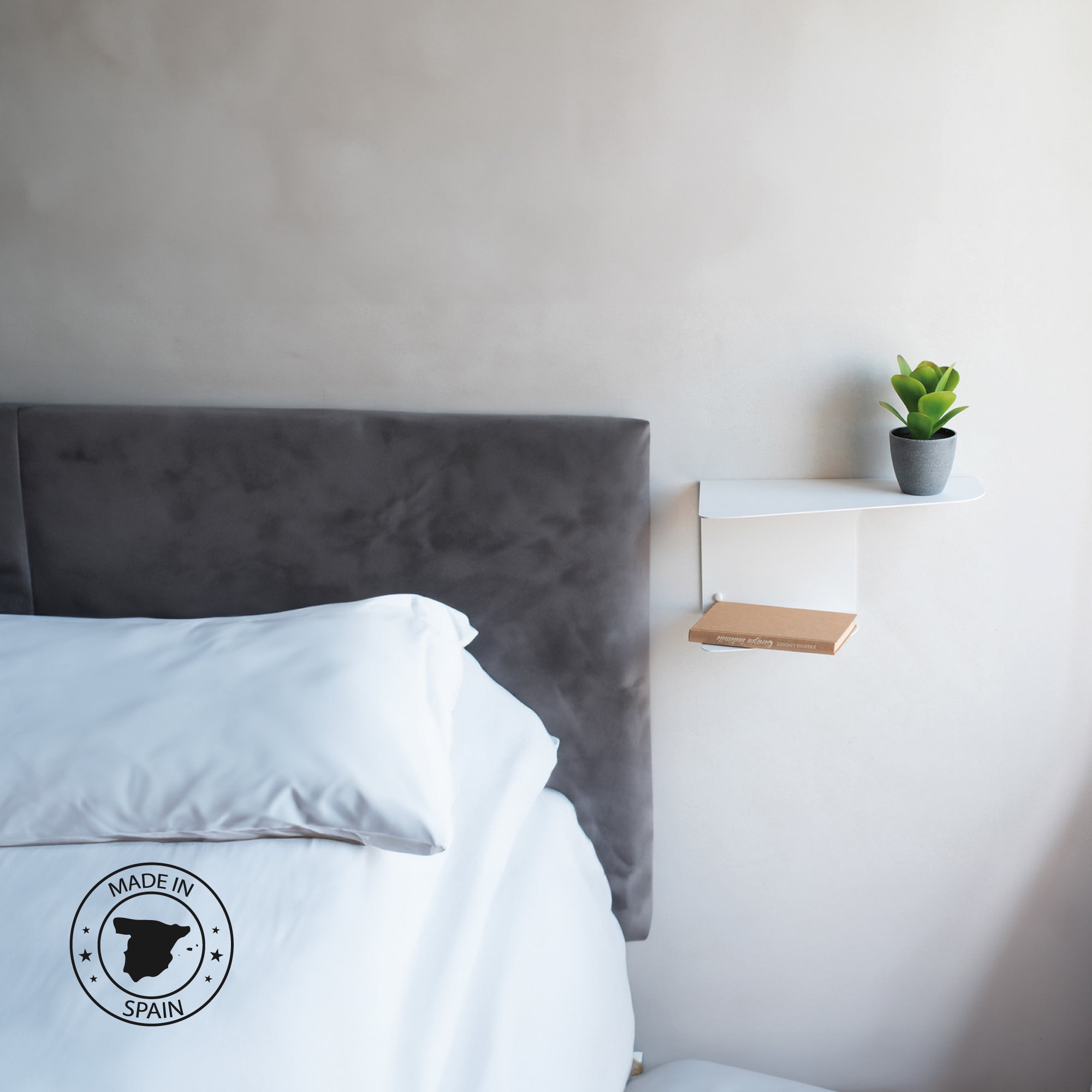 Lot de 2 - Tables de chevet suspendue, L.40 x P.20 cm, Ep.20 cm - Design à deux niveaux en métal blanc - MILUKA - 2