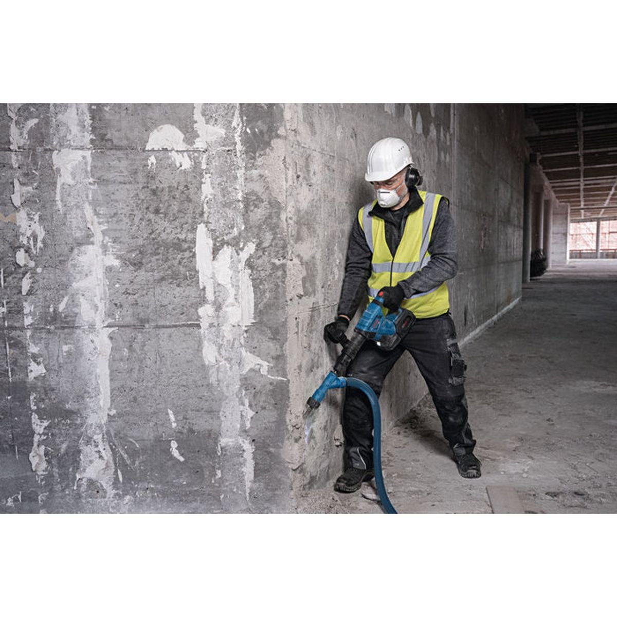 Akumulatorowa młotowiertarka Bosch GSH 18V-5 Solo z uchwytem SDS Max w walizce XL-BOXX - 0... - 6