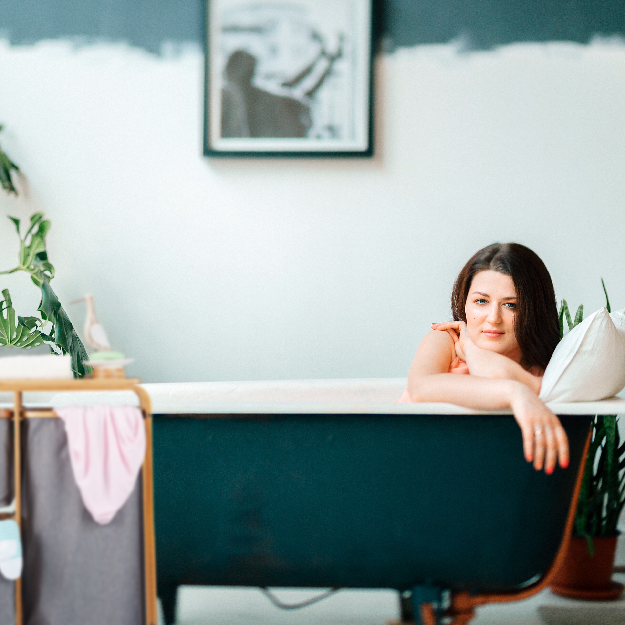 Relaxdays Meuble à linge, 3 bacs, bambou, étagère pour salle de bain avec compartiments, HLP 70x49x33,5 cm, nature/gris - 3