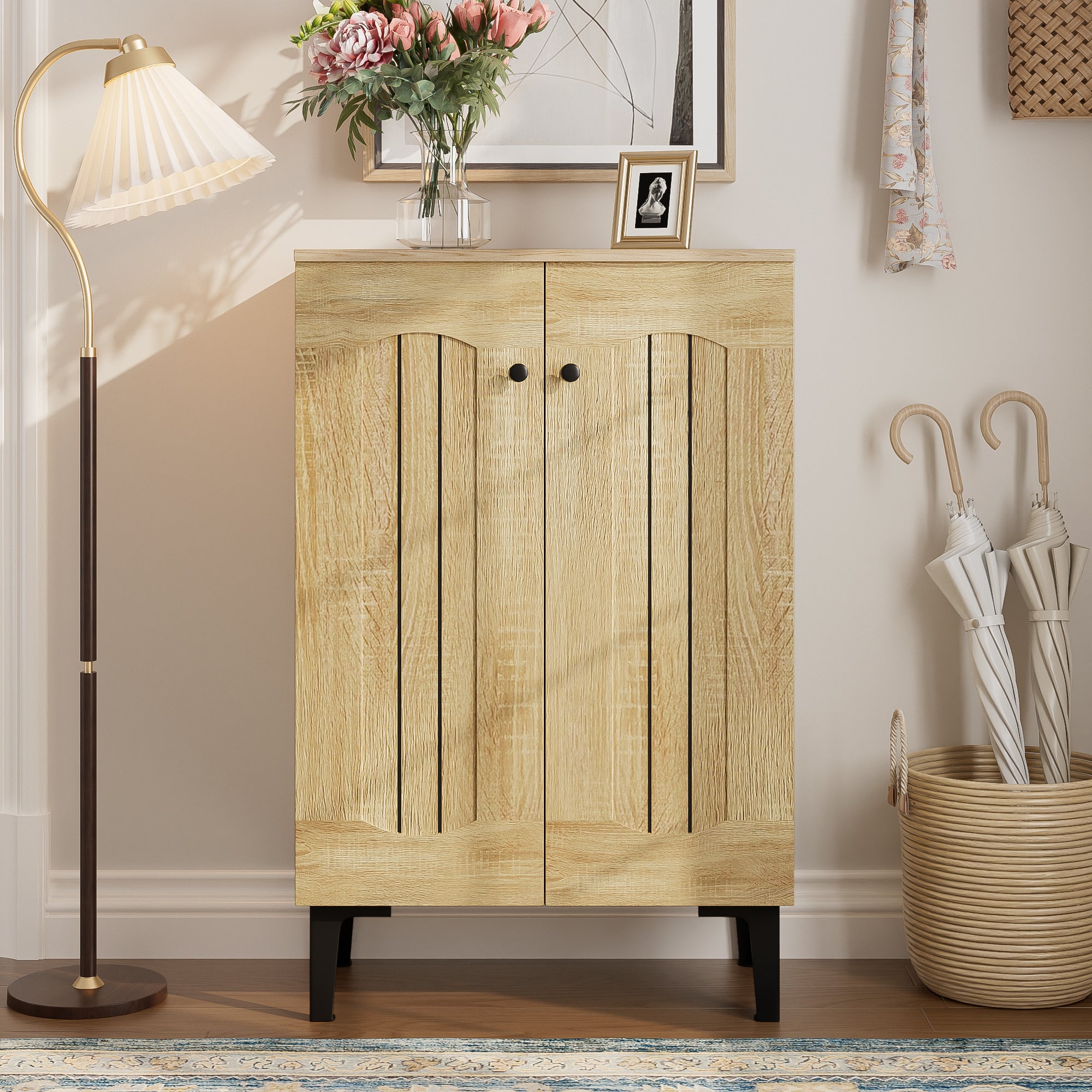 Sapateira com 2 portas e prateleiras - 60 x 34,5 x 95 cm - Aglomerado e pés em PVC - Cor madeira - 3