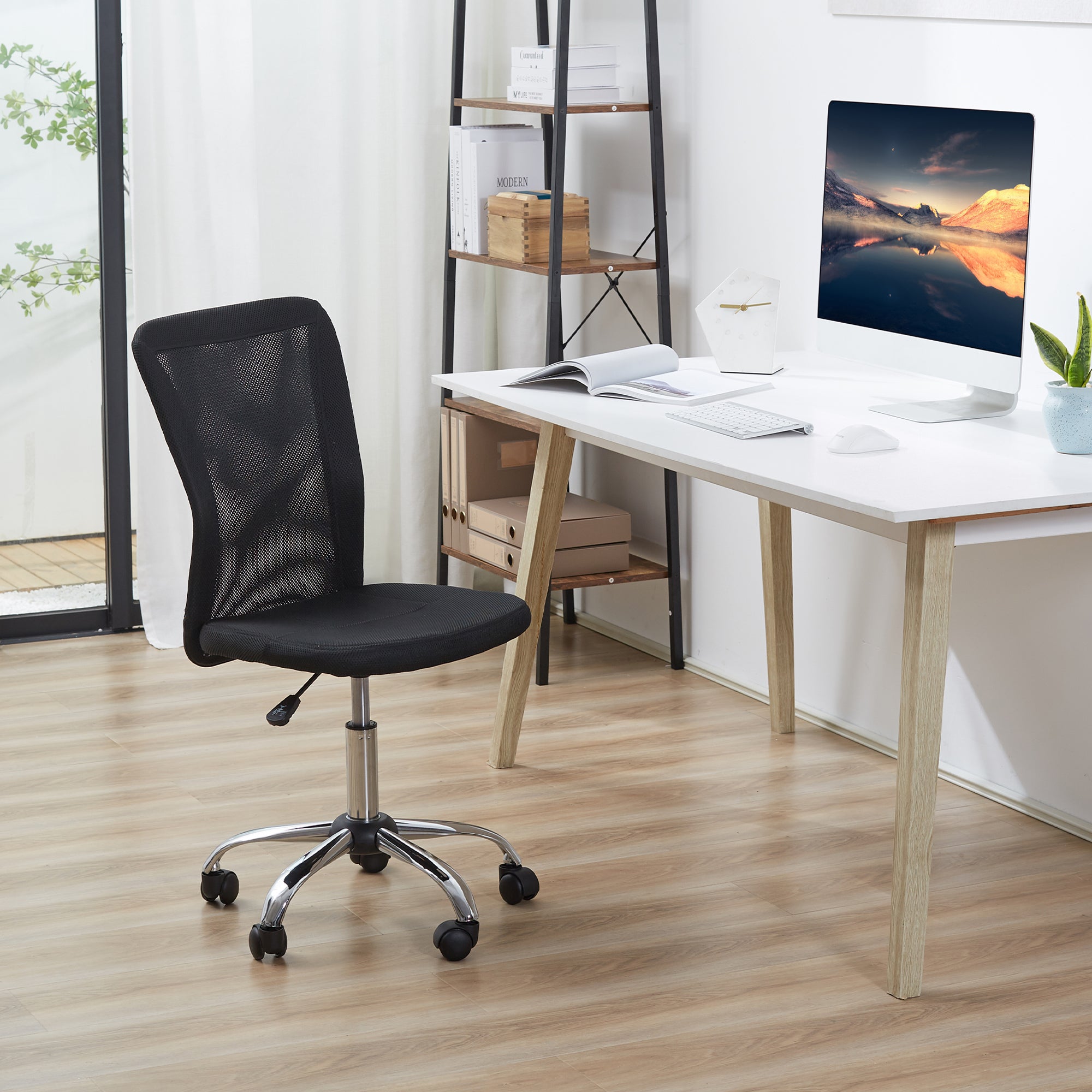 GOPLUS Sedie Reception con Schienale a Rete e Braccioli, Supporto Lombare Regolabile, Sedia per Sala Conferenze, Facile da Montare, 57x54,5x94 cm