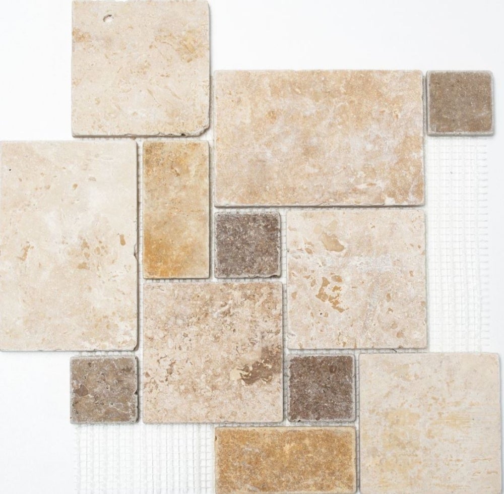 Mosaico De Travertino Y Beige: Muestra De Mano Para Ver La Calidad Antes De Comprar | Mosani