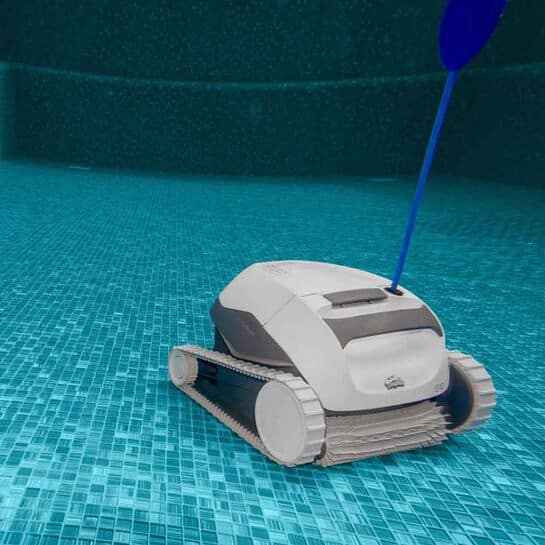 Dolphin e10 Robot nettoyeur de piscine 8m Brosse active à double vitesse sans effort du fond de la piscine Filtre supérieur - 7