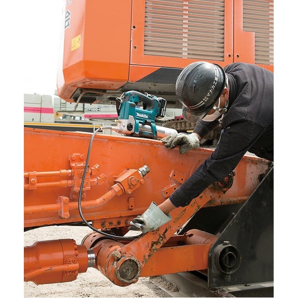 Pompe à graisse 18V LXT Li-Ion (1x5,0 Ah) en coffret synthétique - MAKITA DGP180RT - 3