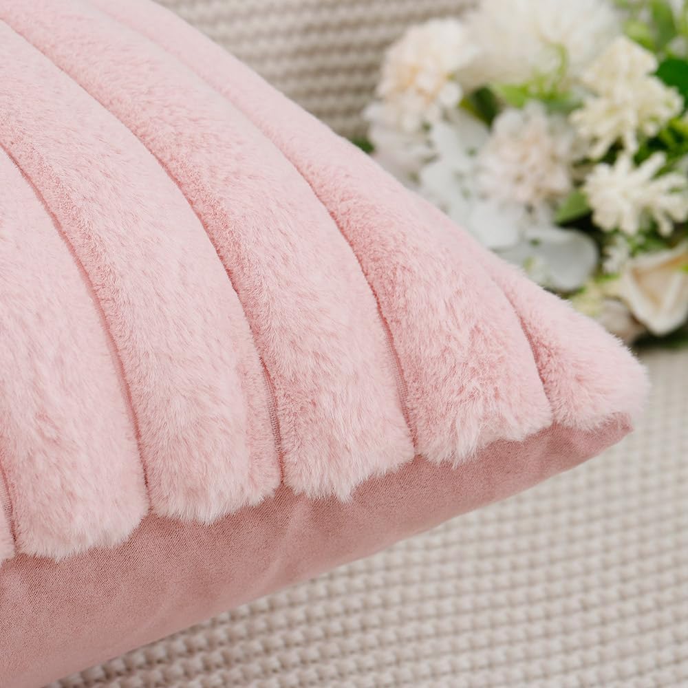 Lot de 2 housses de coussin décoratives en fausse fourrure, 45 x 45 cm, à rayures, douces et moelleuses, pour canapé et chambre à coucher - 5