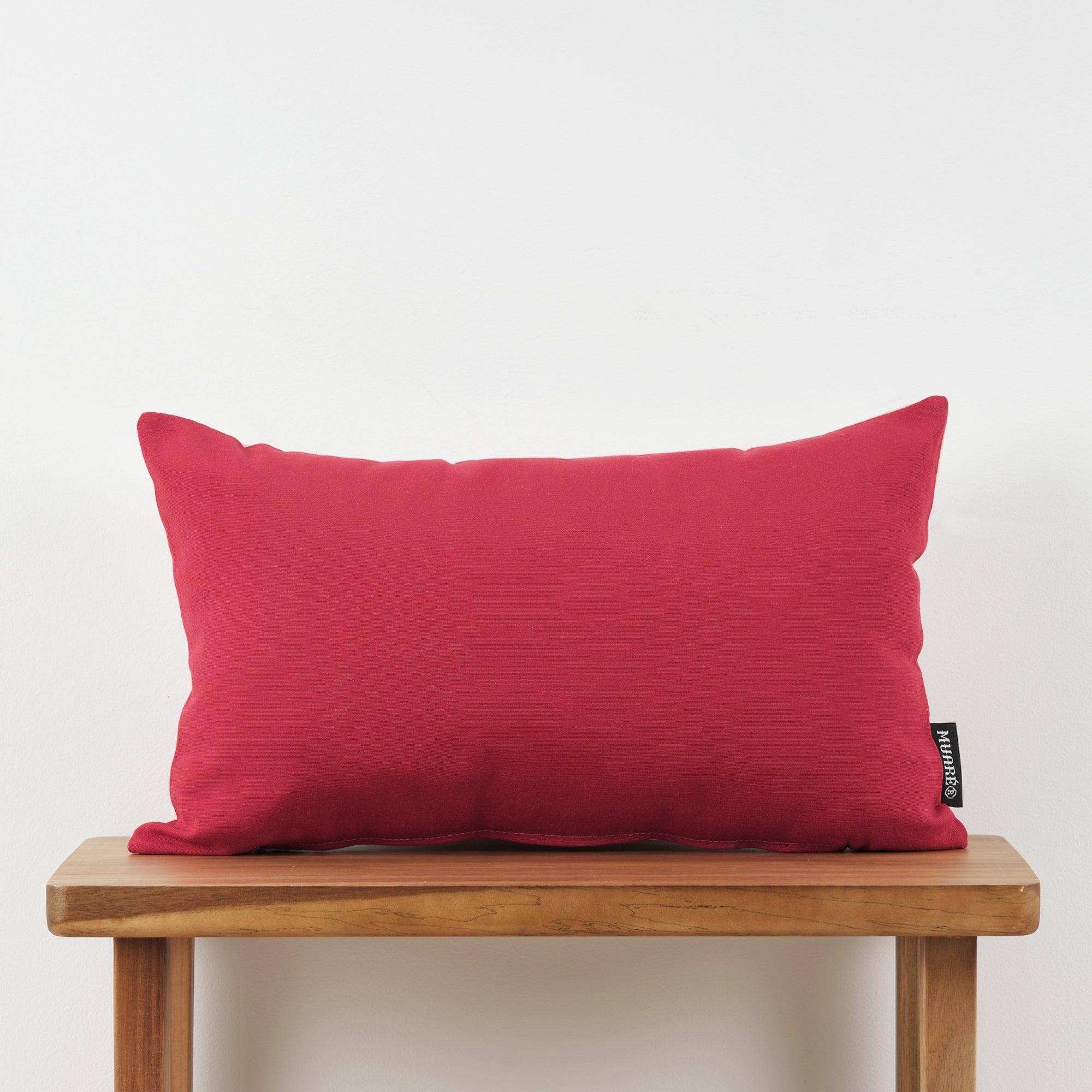 Funda de cojín jacquard reversible liso rojo 30x50 cm