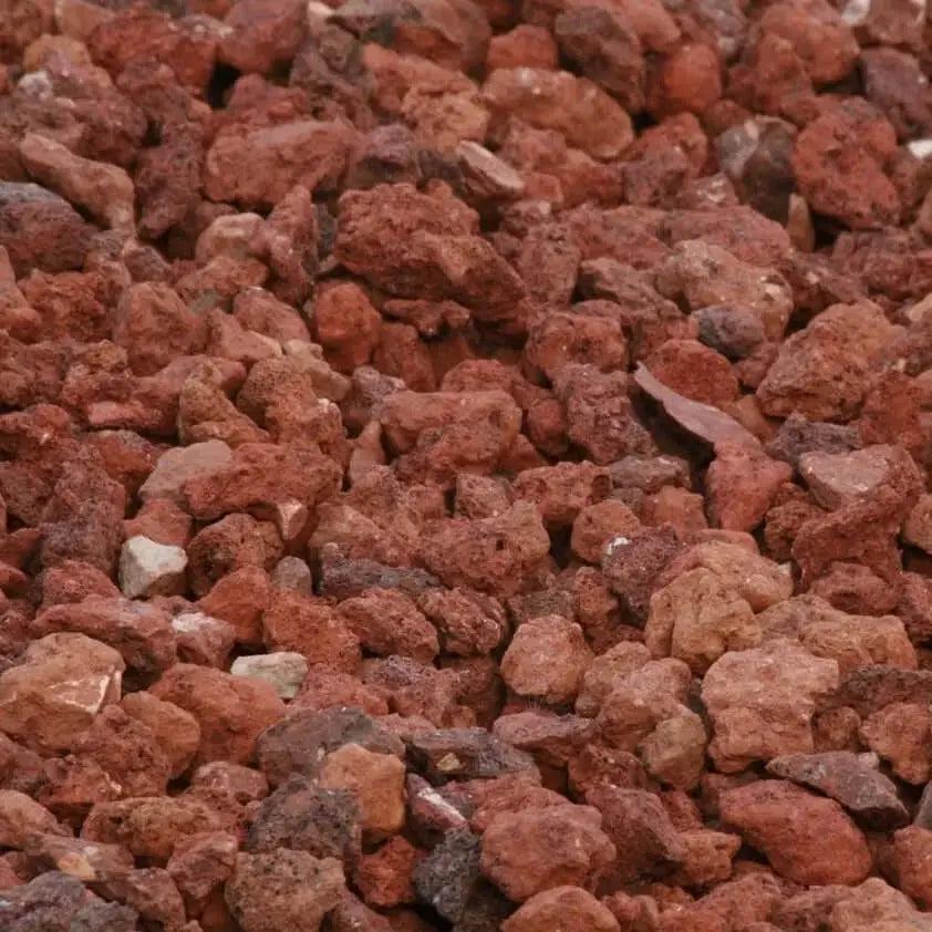 Grava Volcánica Roja Saco 20 L. / 25-50 mm - 4