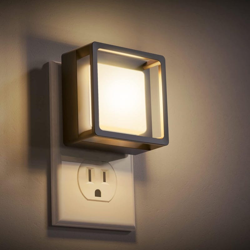 1 luce notturna a LED con sensore dal tramonto all'alba, luminosità regolabile, adatta per bagno, corridoio, camera da letto | Leroy Merlin 1 luce notturna a LED con sensore dal tramonto all'alba, luminosità regolabile, adatta per bagno, corridoio, camera da letto | Leroy Merlin