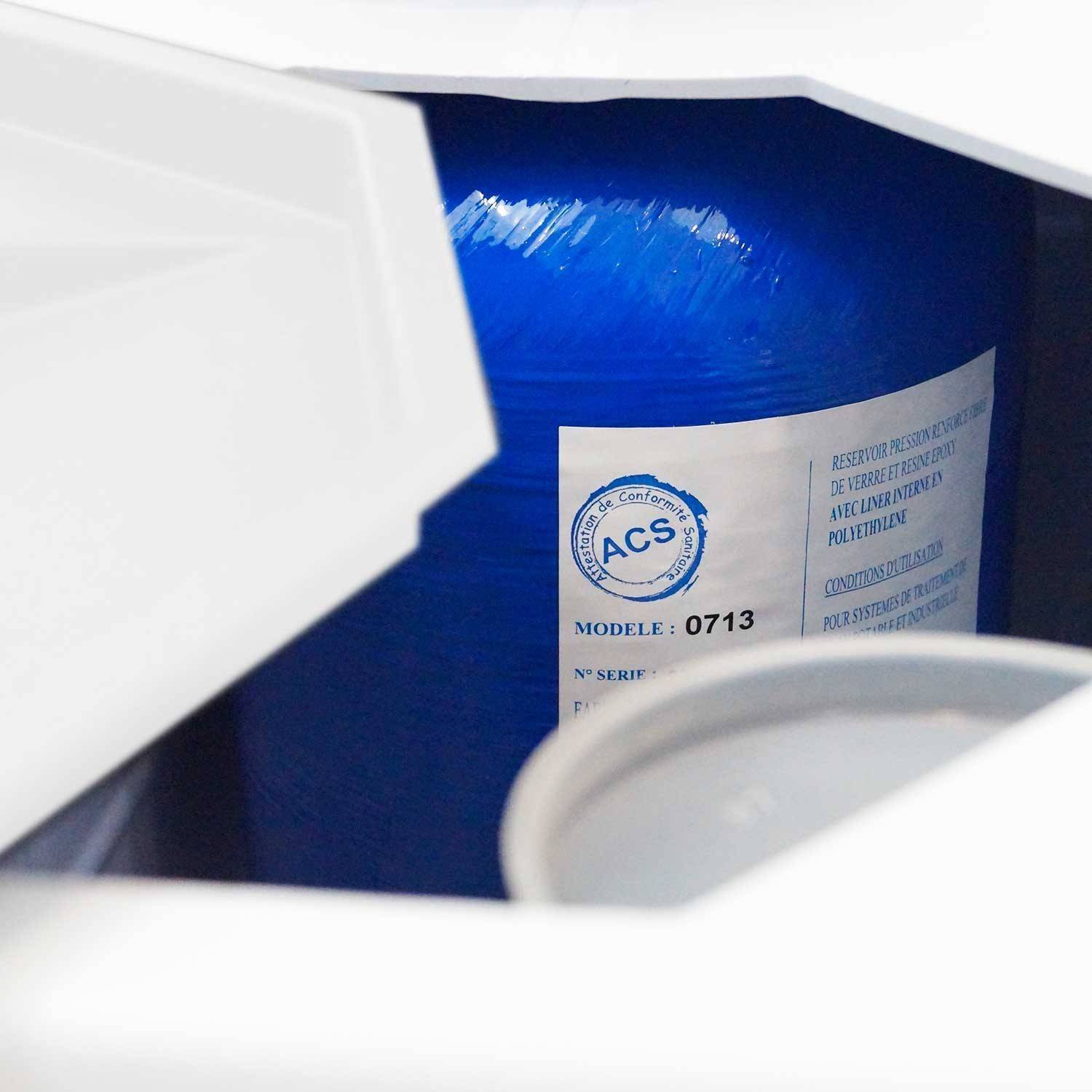 Adoucisseur D'Eau 30L Avec Vanne Fleck 5600 MC | Kit Complet Bac Blanc | Pour Maison 1 à 6 Personnes | Anti-Calcaire